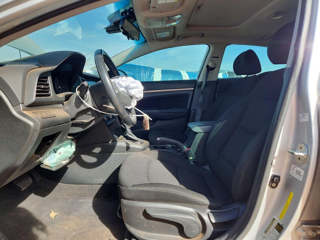 2019 Hyundai Elantra Value Edition Silver vin: KMHD84LF7KU862222