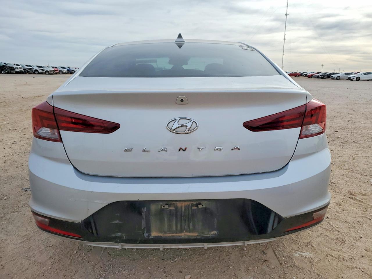 2019 Hyundai Elantra Value Edition Silver vin: KMHD84LF7KU862222