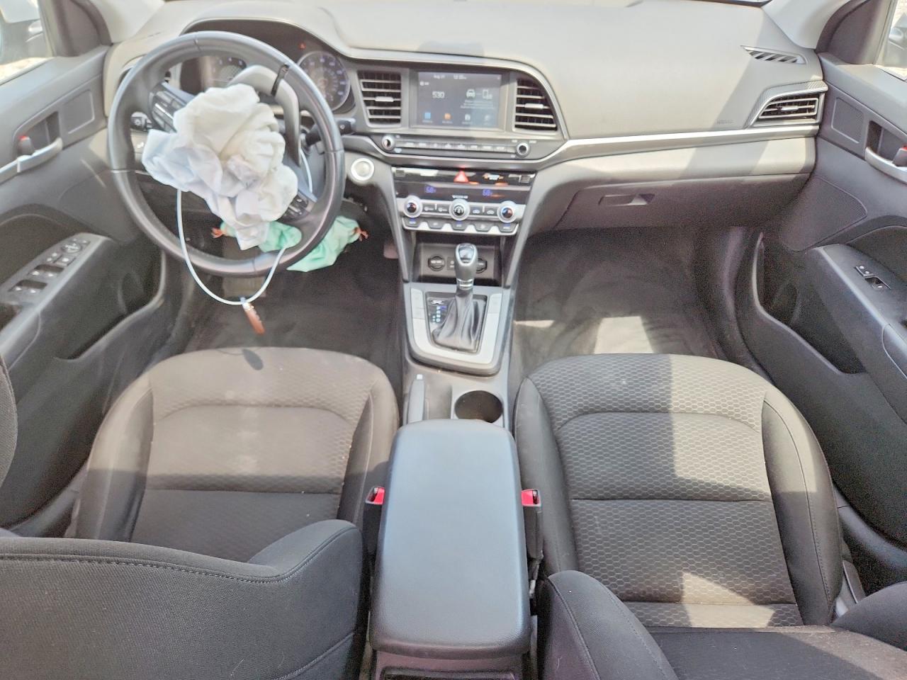 2020 Hyundai Elantra Value Edition Silver vin: KMHD84LF7LU107783