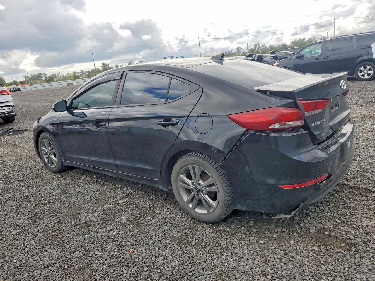 2017 Hyundai Elantra Se Черный vin: KMHD84LF8HU323617