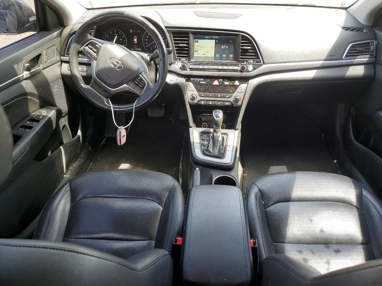 2018 Hyundai Elantra Sel Blue vin: KMHD84LF8JU684626