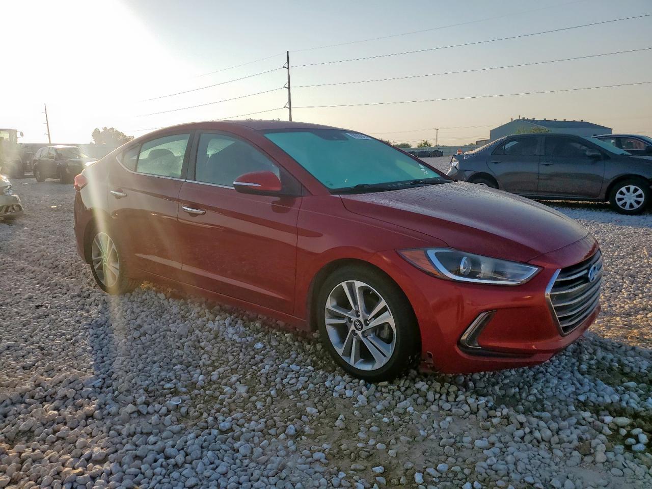 2017 Hyundai Elantra Red vin: KMHD84LF9HU314120