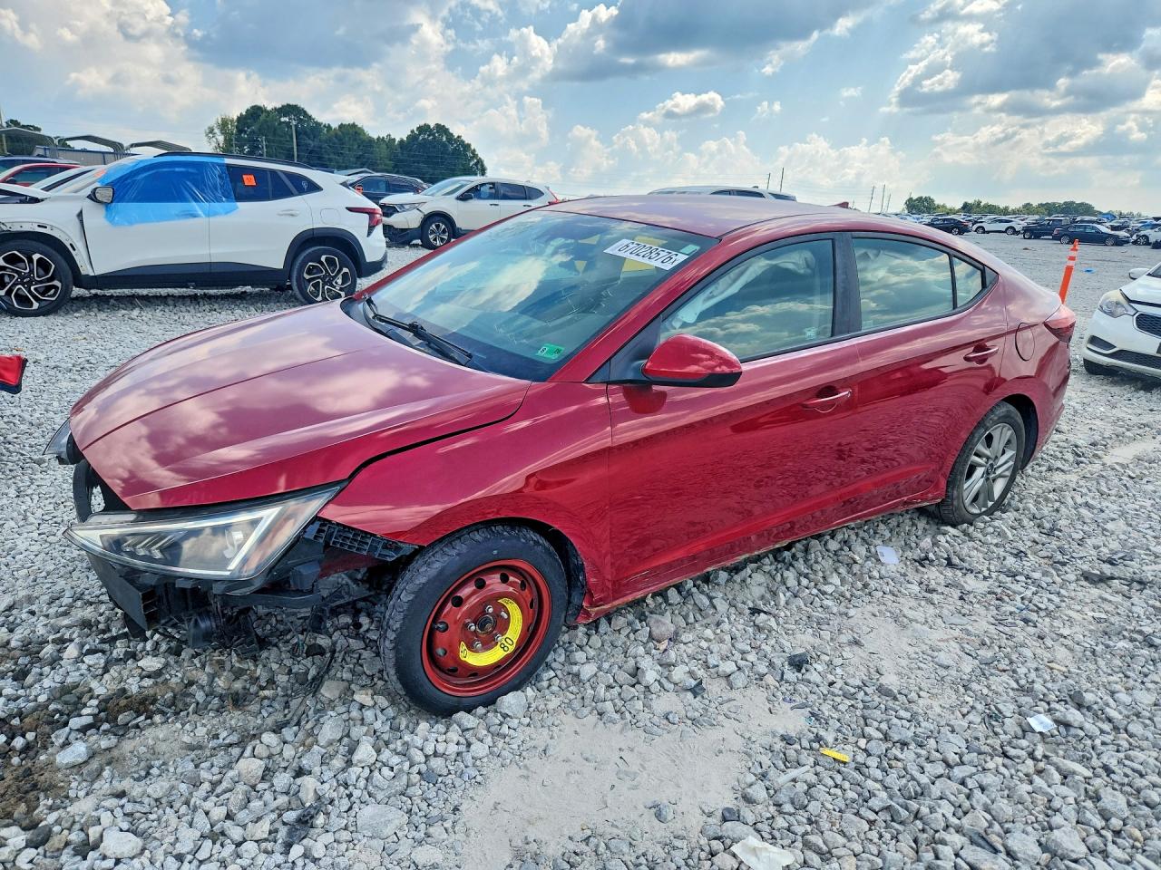 2020 Hyundai Elantra Sel Maroon vin: KMHD84LF9LU895921
