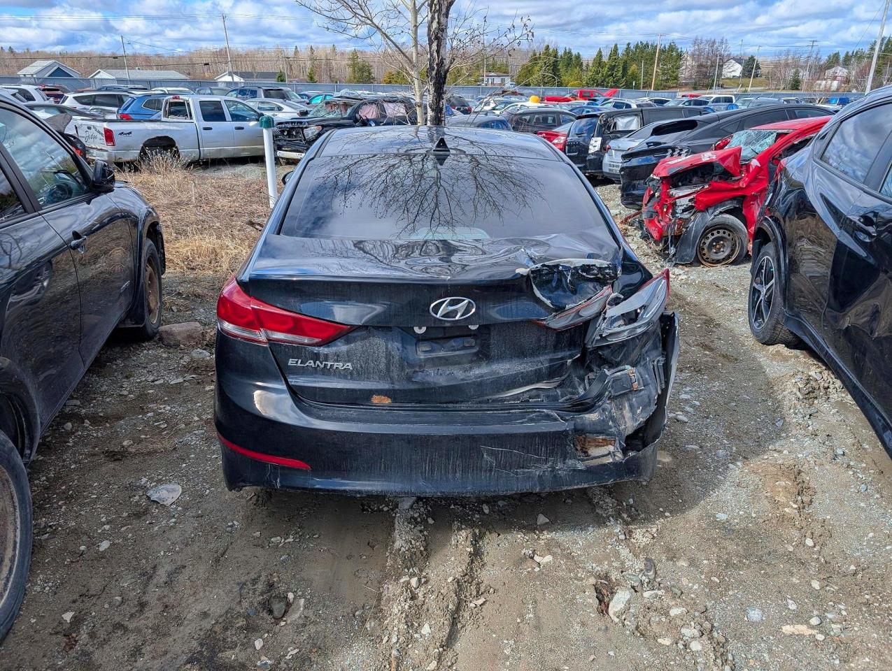 2017 Hyundai Elantra Se Black vin: KMHD84LFXHU177222