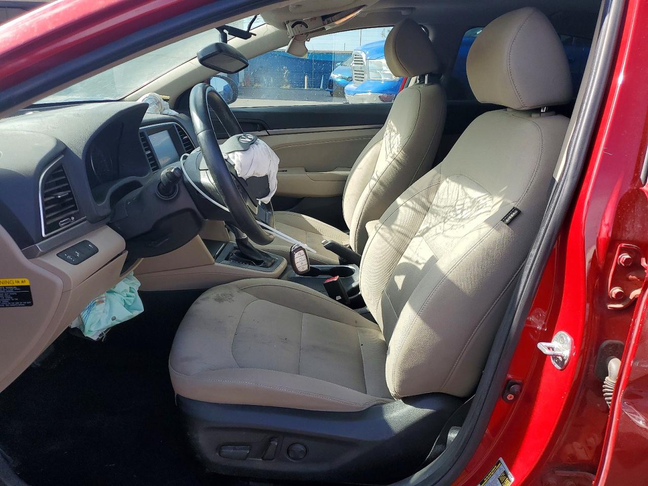 2017 Hyundai Elantra Value Edition Red vin: KMHD84LFXHU358711