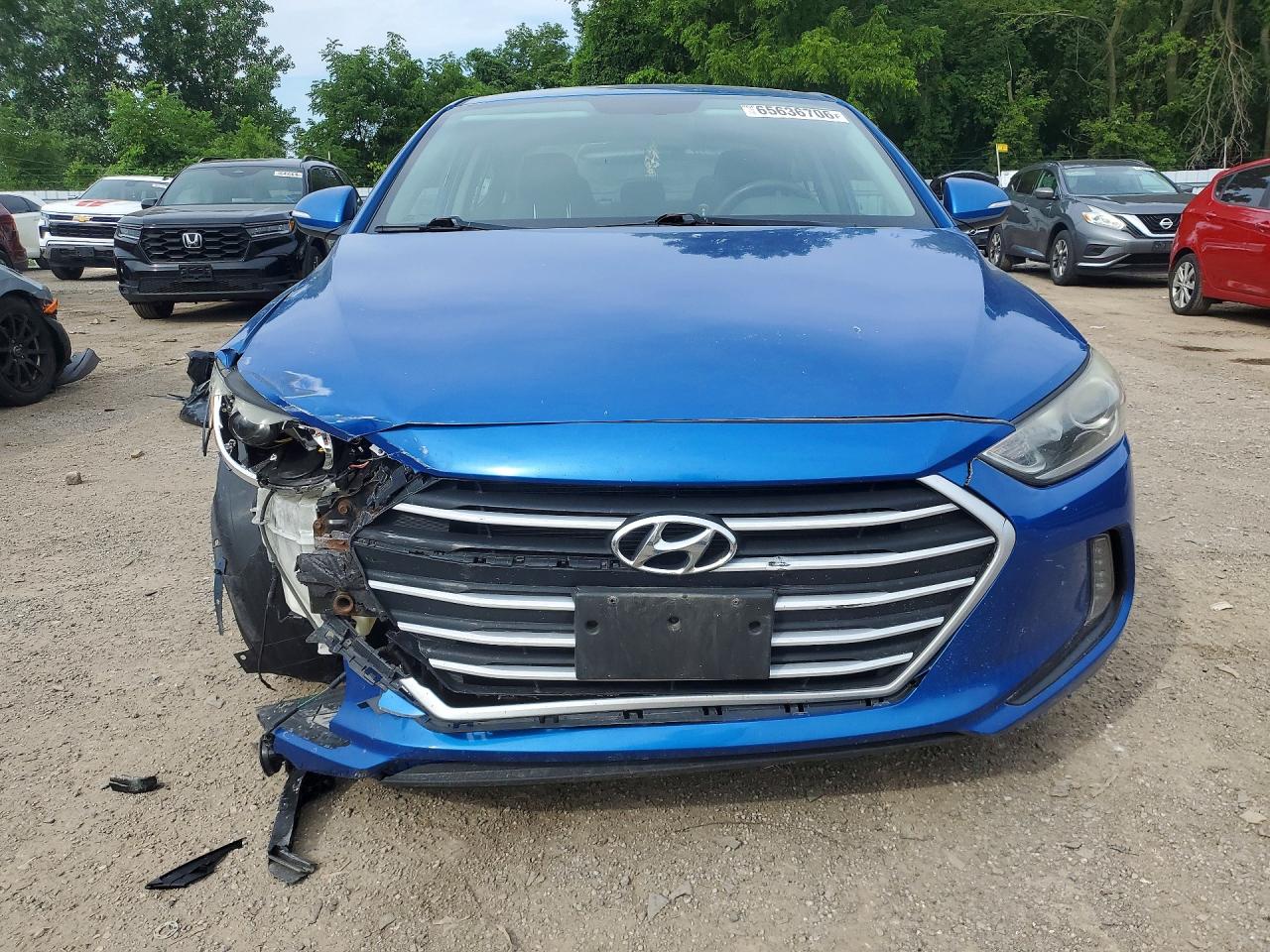 2017 Hyundai Elantra Se Blue vin: KMHD84LFXHU374150