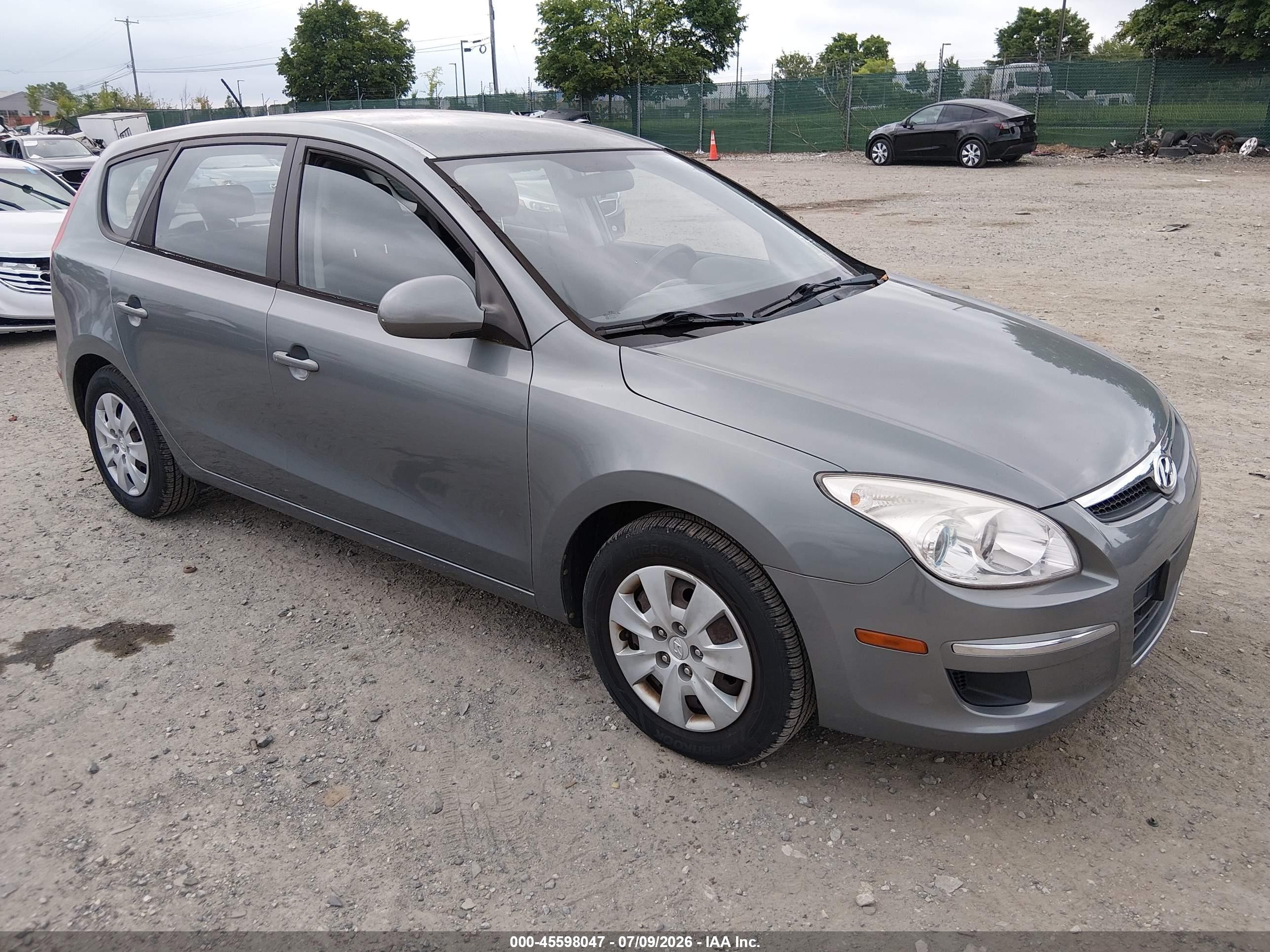 2010 Hyundai Elantra Touring Gls Gray vin: KMHDB8AE0AU075601