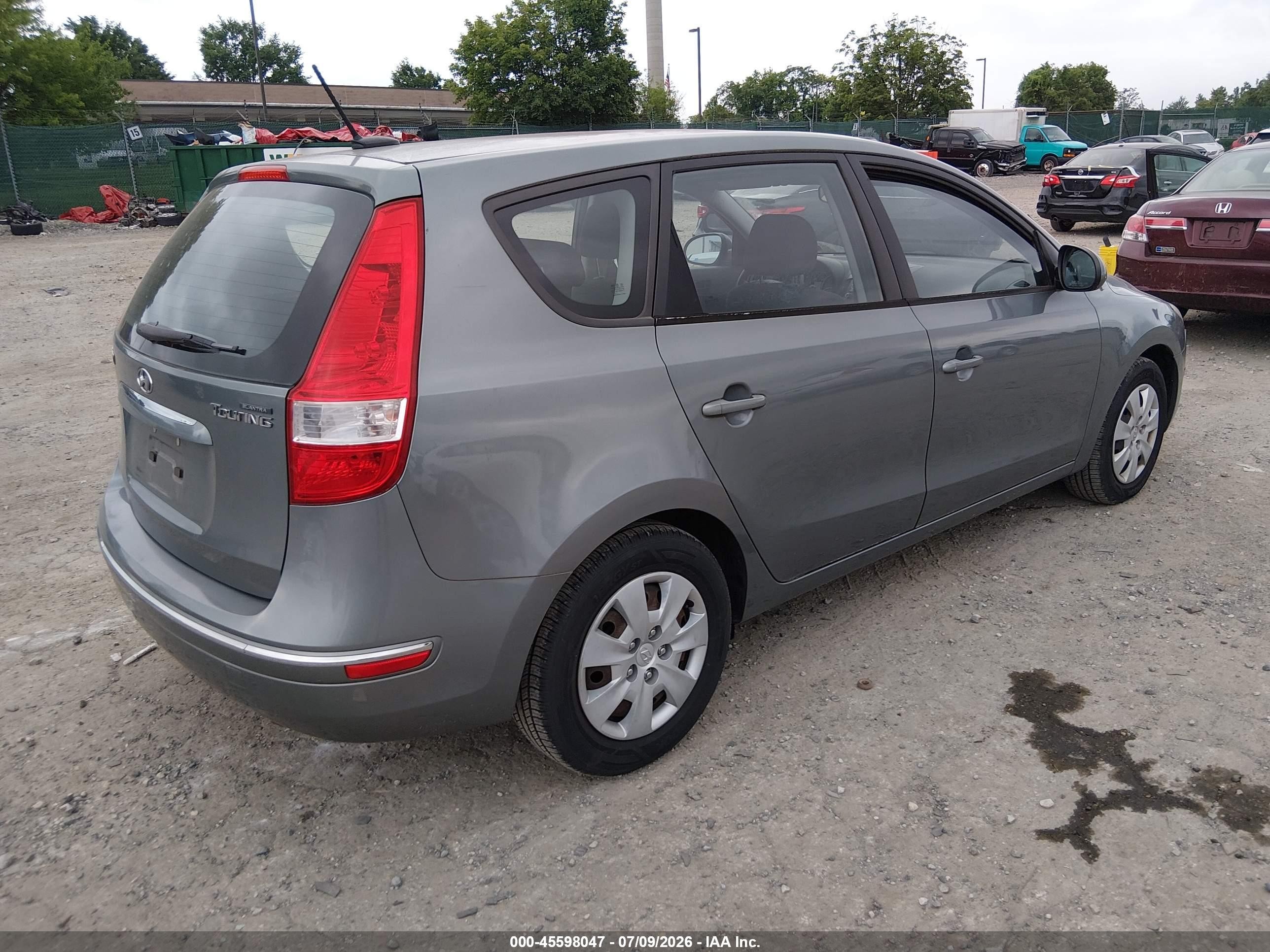 2010 Hyundai Elantra Touring Gls Gray vin: KMHDB8AE0AU075601