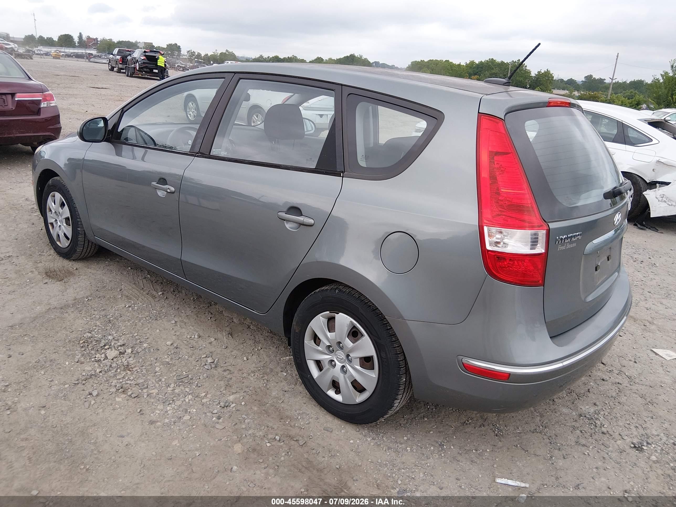 2010 Hyundai Elantra Touring Gls Gray vin: KMHDB8AE0AU075601