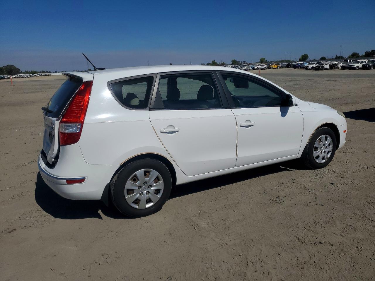 2012 Hyundai Elantra Touring Gls White vin: KMHDB8AE0CU134424