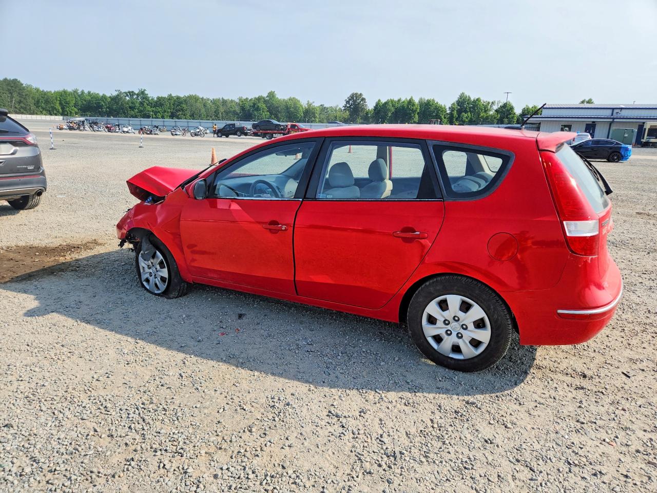 2010 Hyundai Elantra Touring Gls Red vin: KMHDB8AE2AU085529