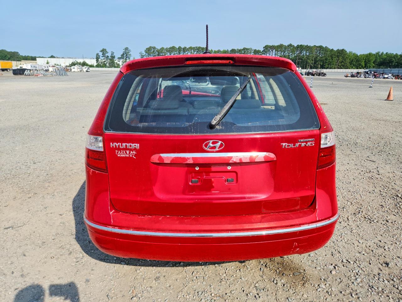 2010 Hyundai Elantra Touring Gls Red vin: KMHDB8AE2AU085529