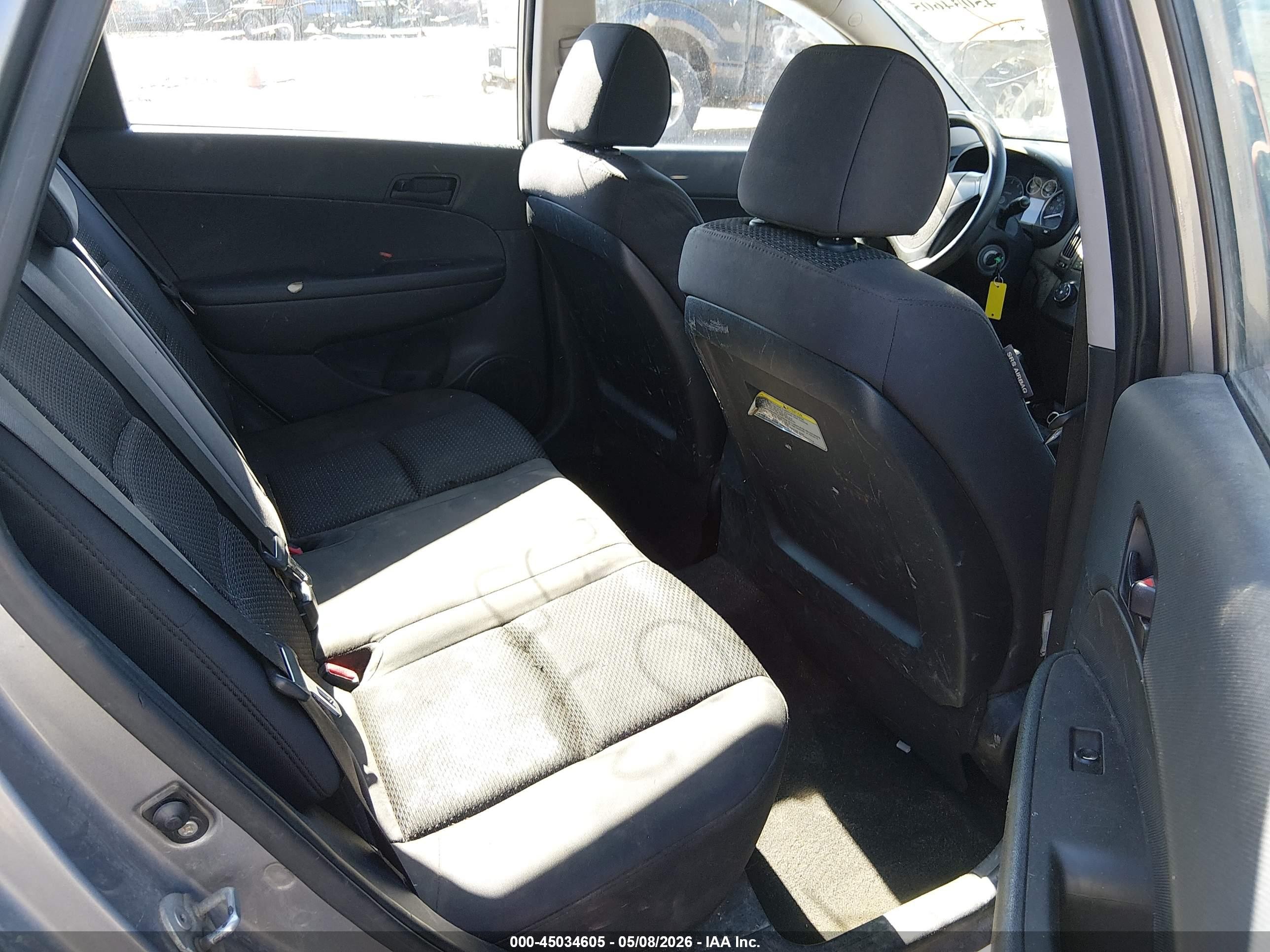 2011 Hyundai Elantra Touring Gls Silver vin: KMHDB8AE2BU095768