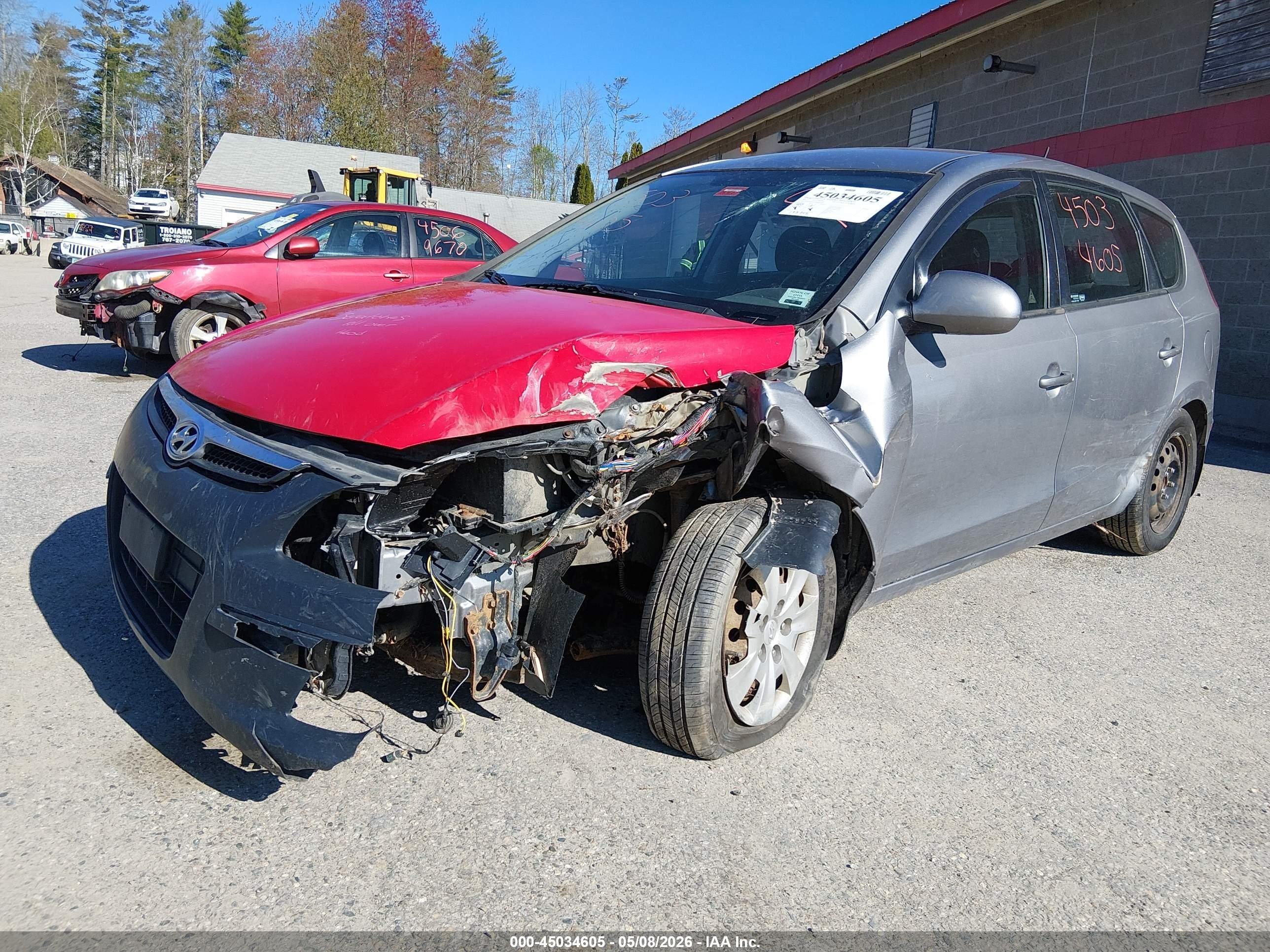 2011 Hyundai Elantra Touring Gls Silver vin: KMHDB8AE2BU095768