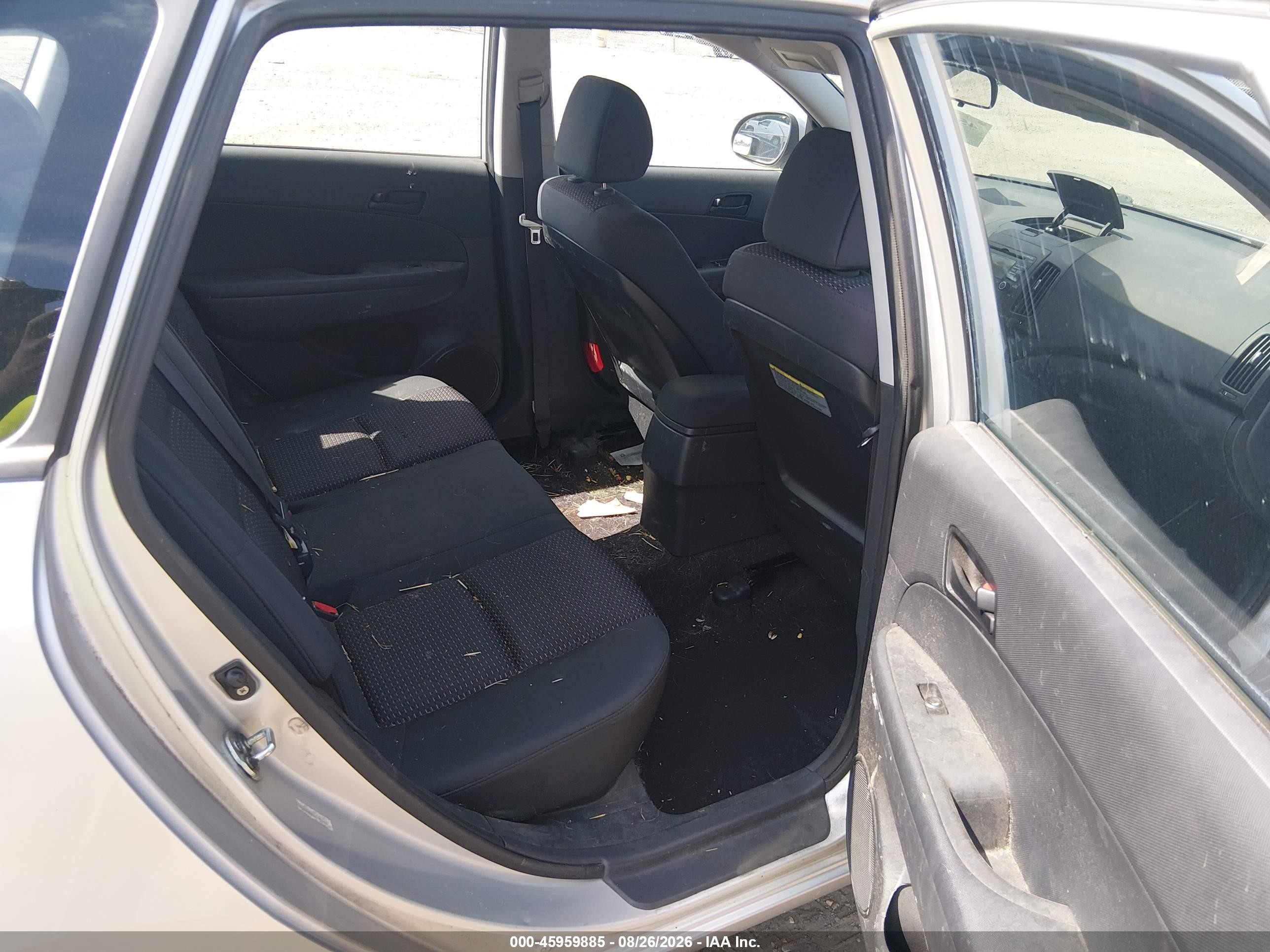 2012 Hyundai Elantra Touring Gls Silver vin: KMHDB8AE2CU130441
