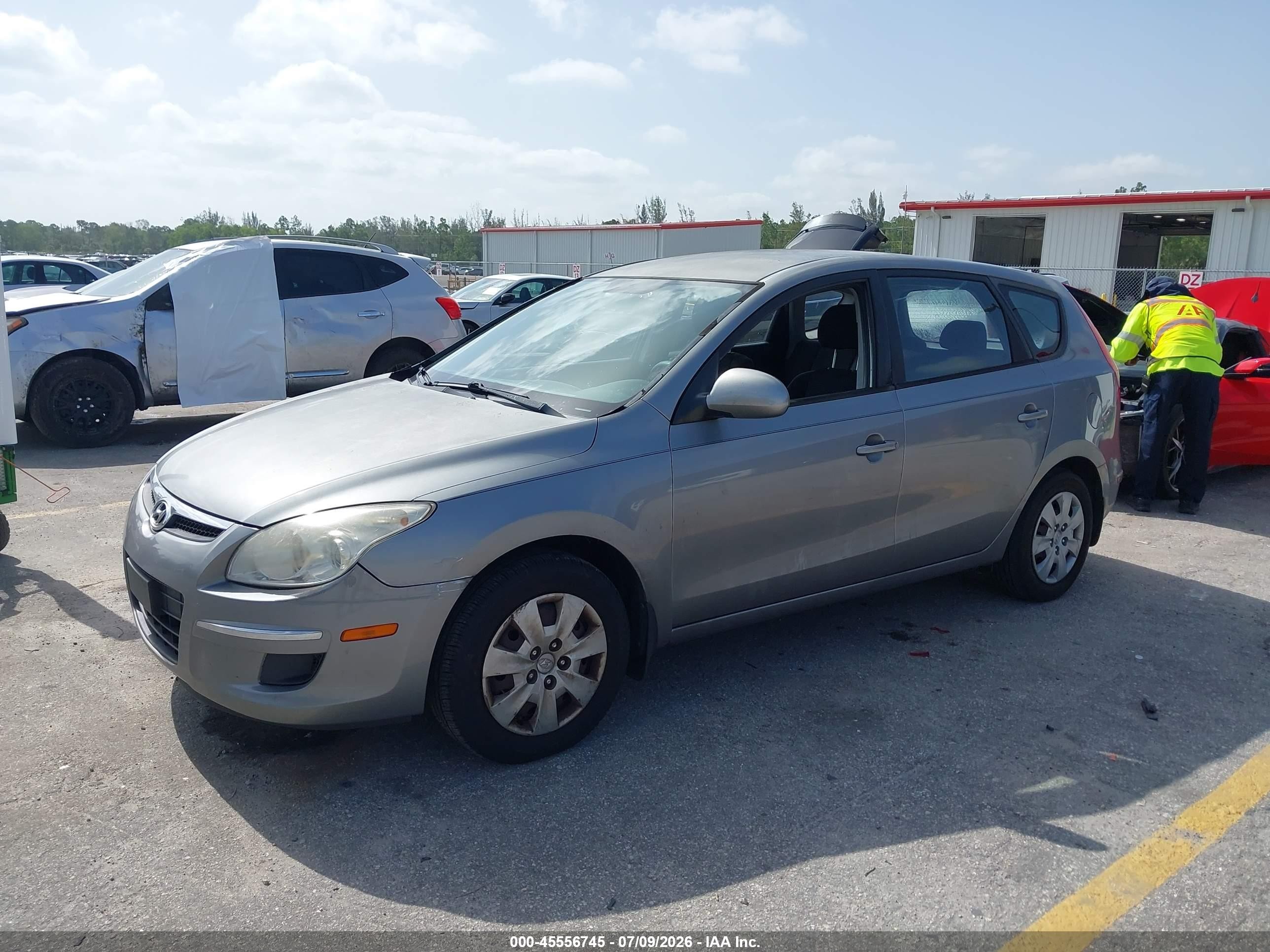 2012 Hyundai Elantra Touring Gls Серебряный vin: KMHDB8AE2CU150009
