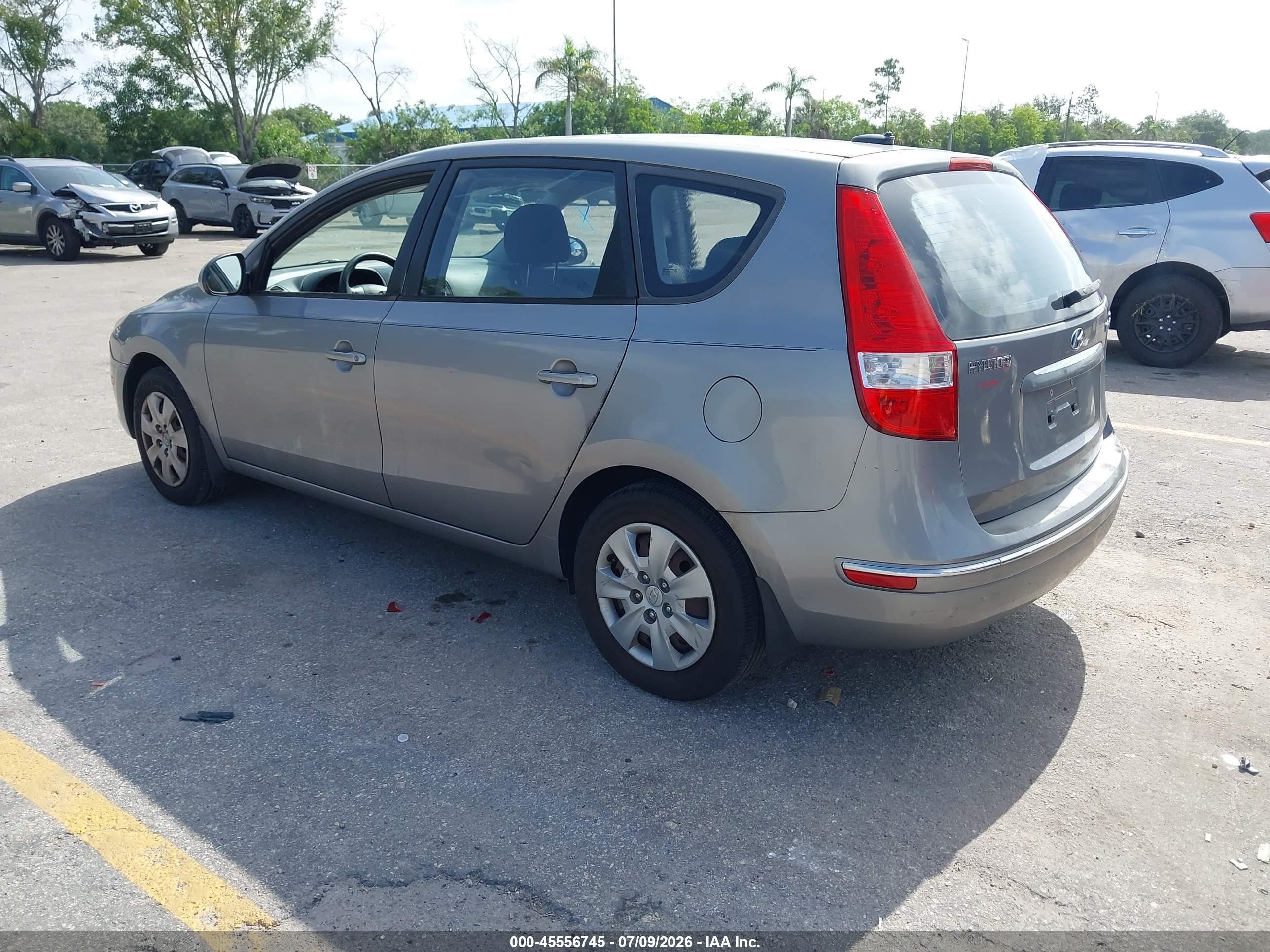 2012 Hyundai Elantra Touring Gls Серебряный vin: KMHDB8AE2CU150009
