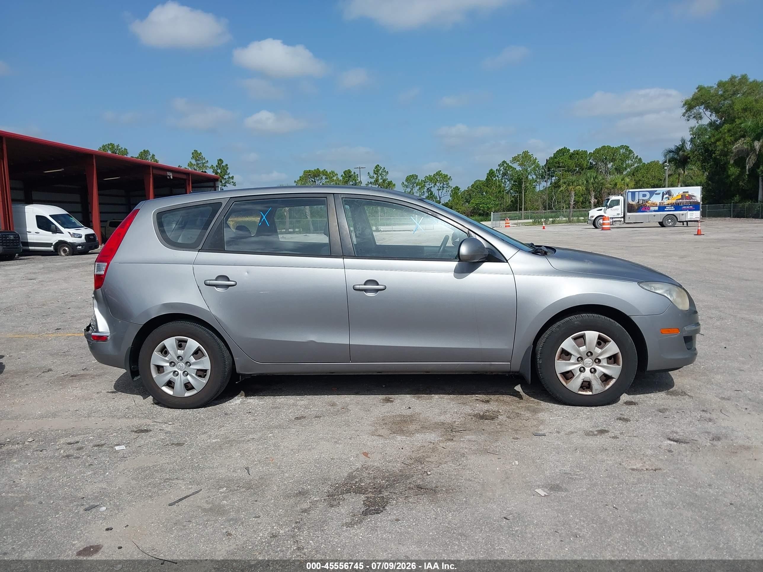 2012 Hyundai Elantra Touring Gls Серебряный vin: KMHDB8AE2CU150009