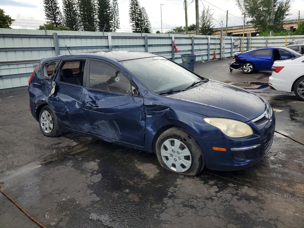 2011 Hyundai Elantra Touring Gls Blue vin: KMHDB8AE3BU105546