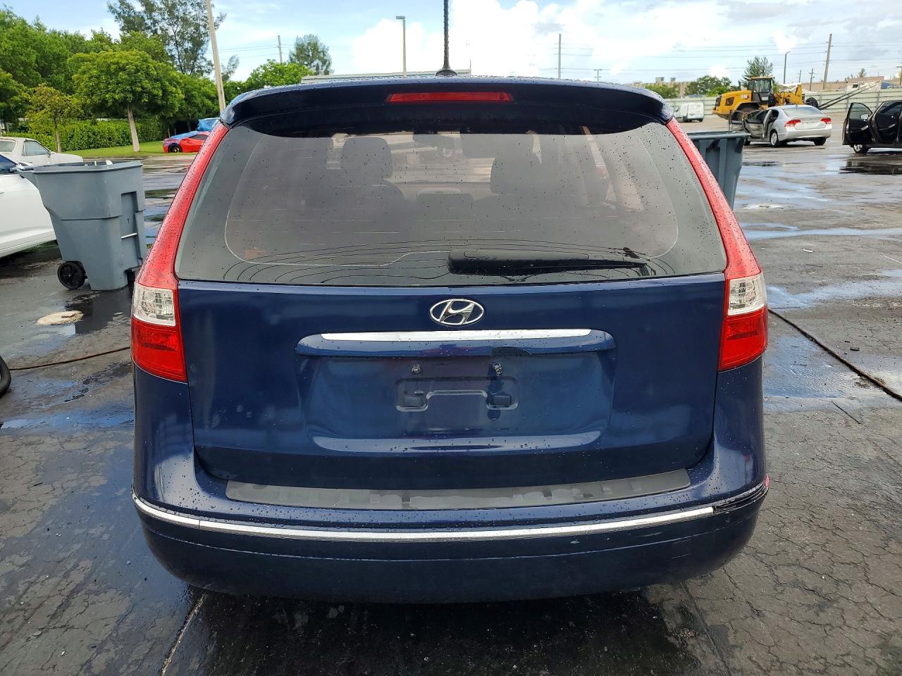 2011 Hyundai Elantra Touring Gls Blue vin: KMHDB8AE3BU105546