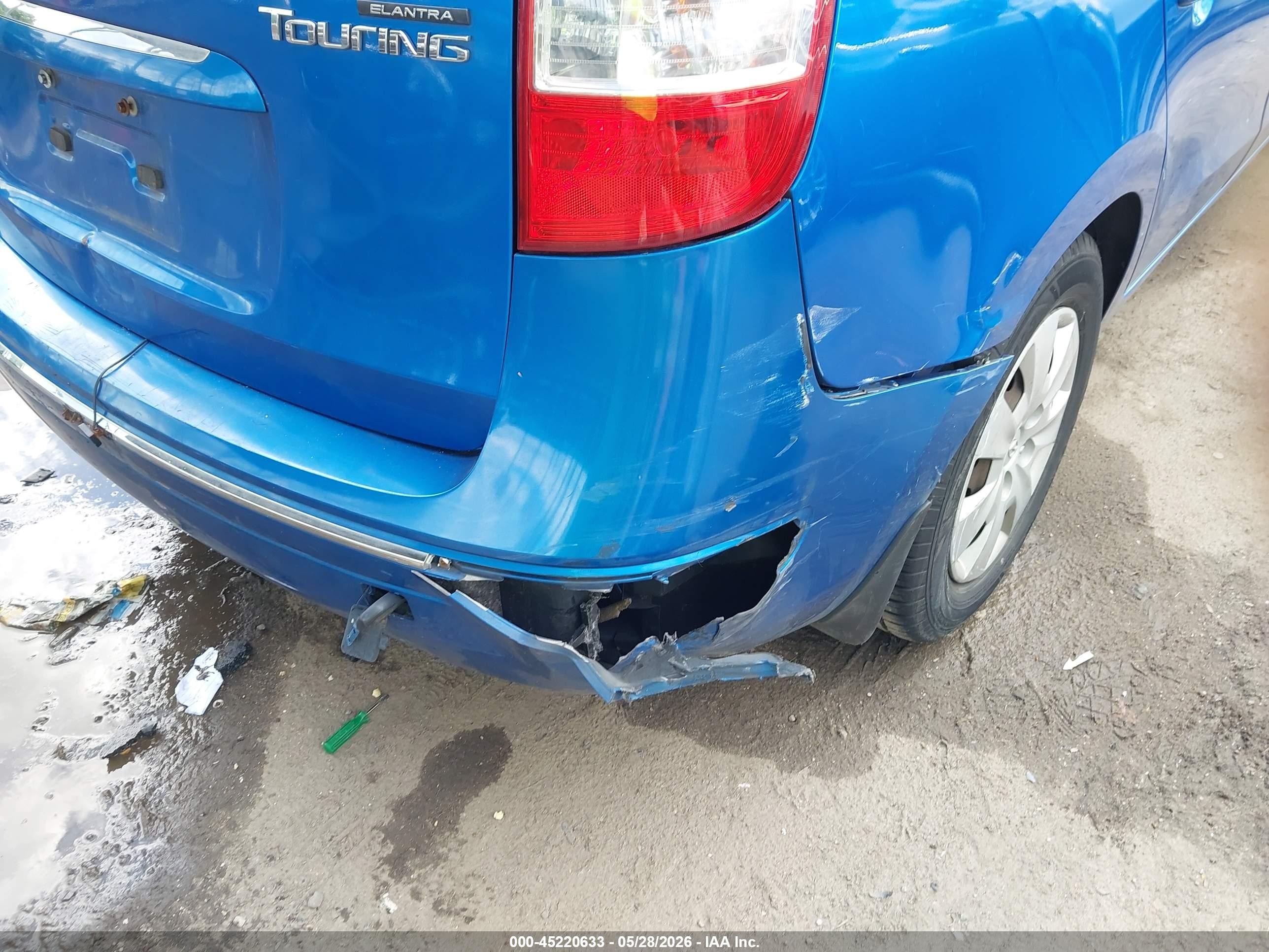2010 Hyundai Elantra Touring Gls Blue vin: KMHDB8AE4AU080672