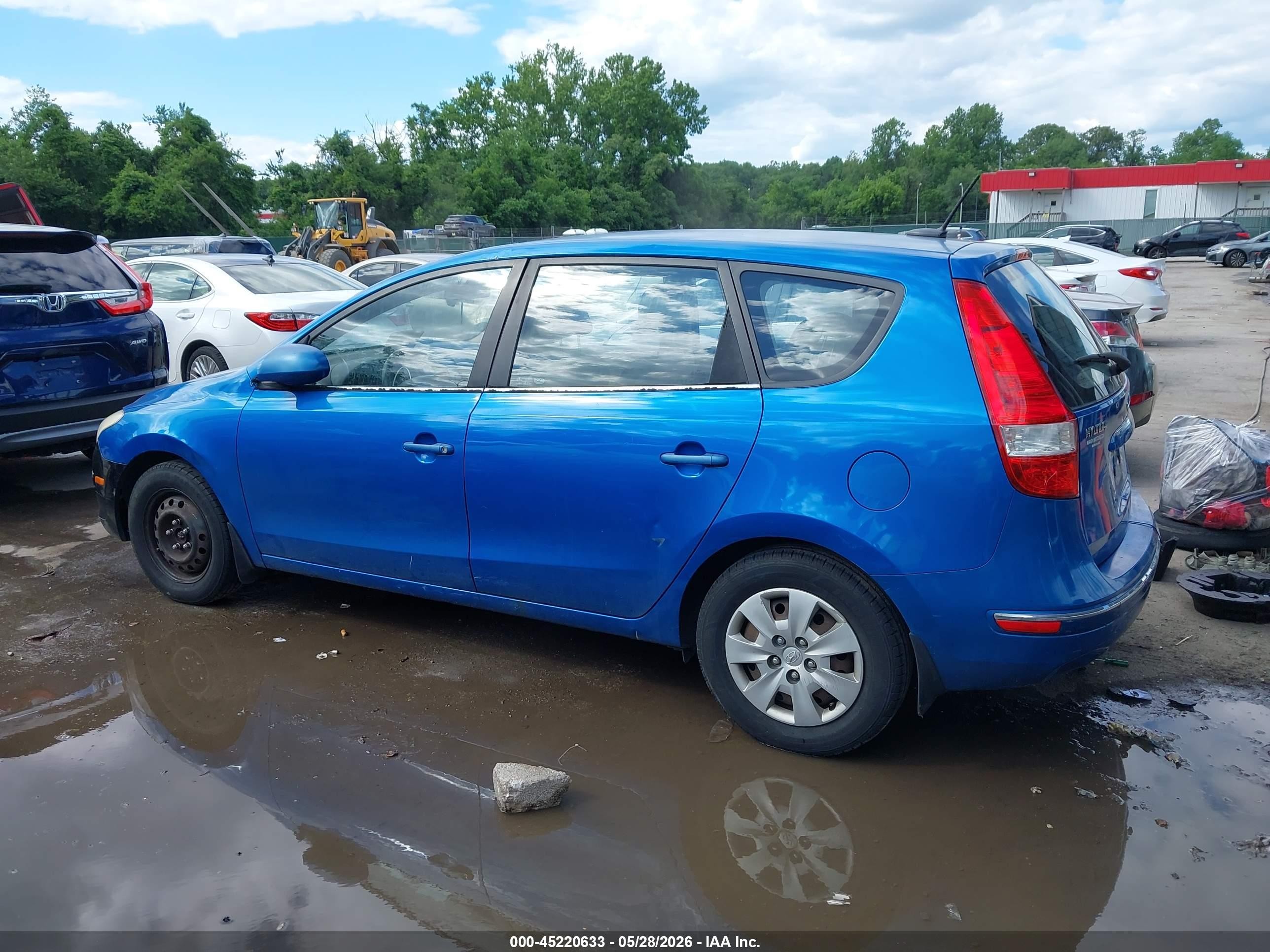 2010 Hyundai Elantra Touring Gls Blue vin: KMHDB8AE4AU080672
