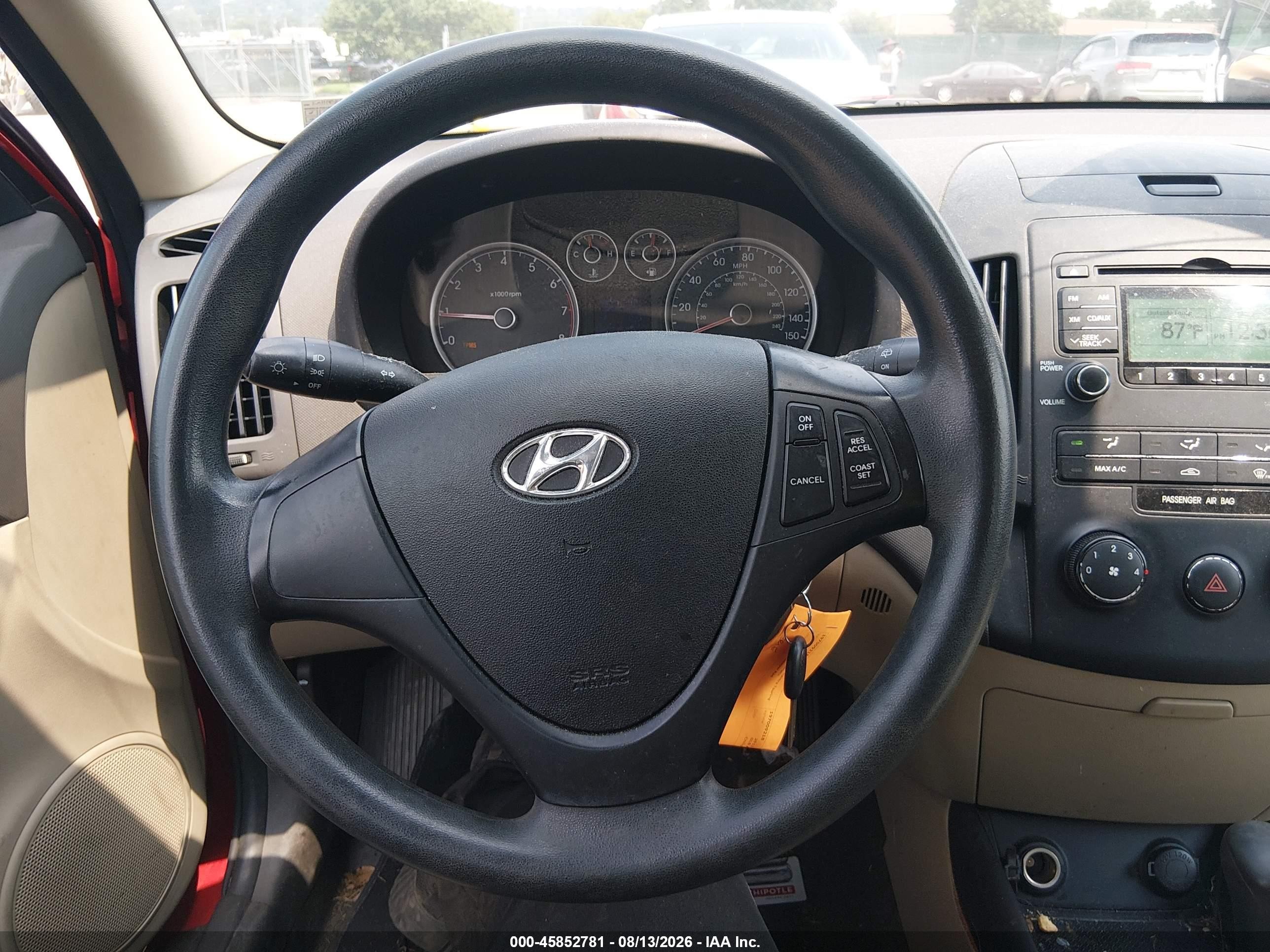 2011 Hyundai Elantra Touring Gls Red vin: KMHDB8AE4BU088692
