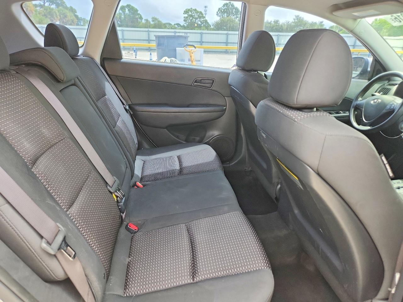 2012 Hyundai Elantra Touring Gls Silver vin: KMHDB8AE4CU150075