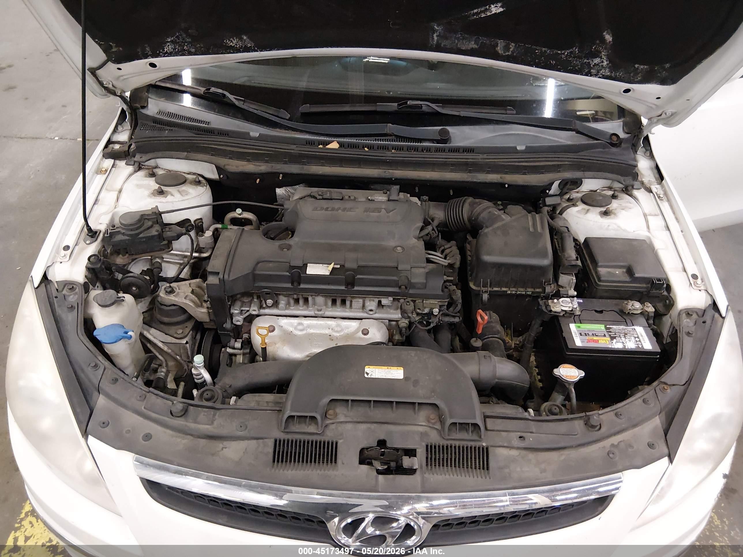 2010 Hyundai Elantra Touring Gls White vin: KMHDB8AE5AU053397