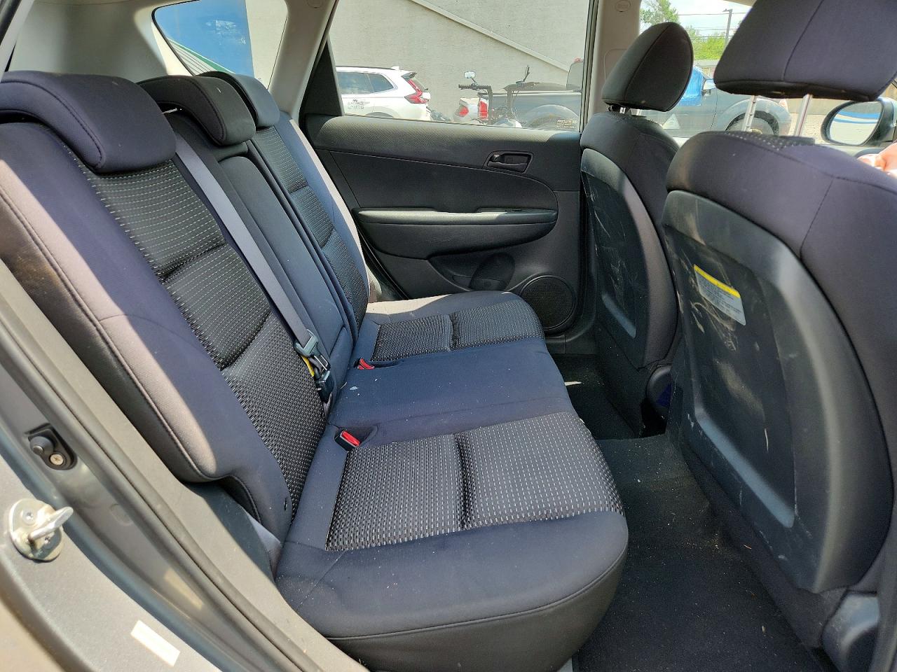 2010 Hyundai Elantra Touring Gls Gray vin: KMHDB8AE5AU066568