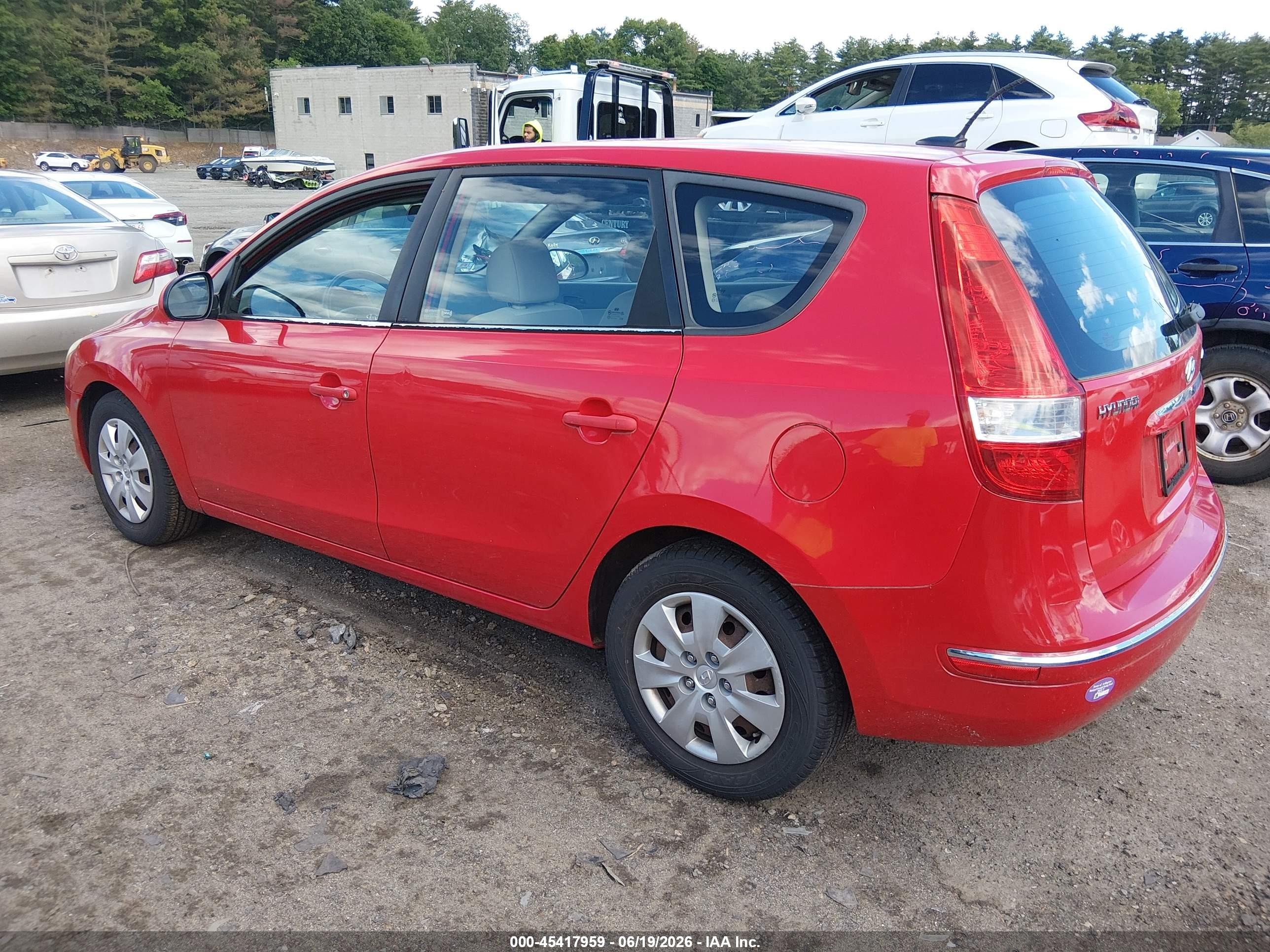 2010 Hyundai Elantra Touring Gls Красный vin: KMHDB8AE5AU085556