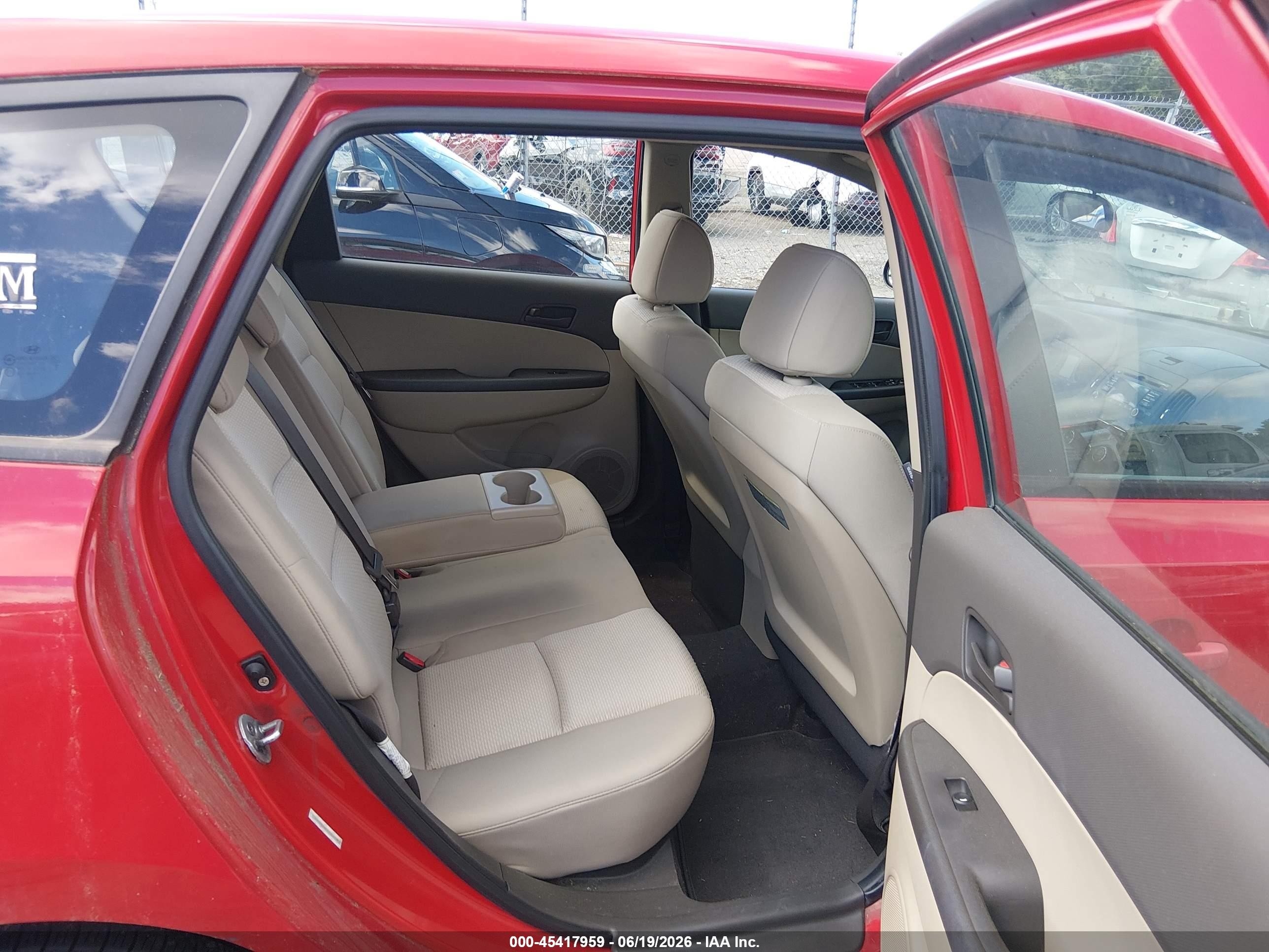 2010 Hyundai Elantra Touring Gls Красный vin: KMHDB8AE5AU085556