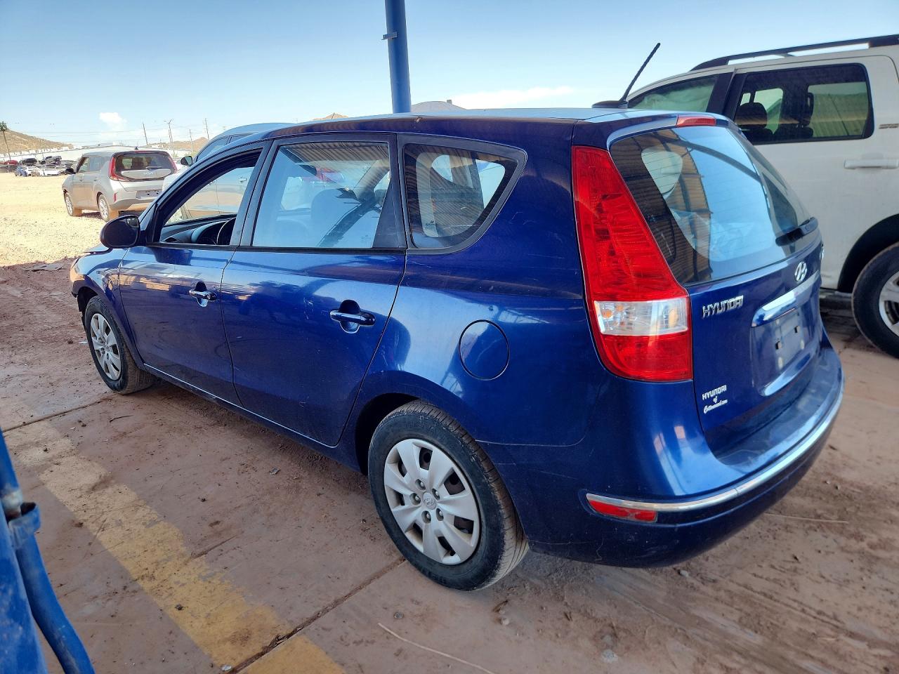 2012 Hyundai Elantra Touring Gls Blue vin: KMHDB8AE5CU155804
