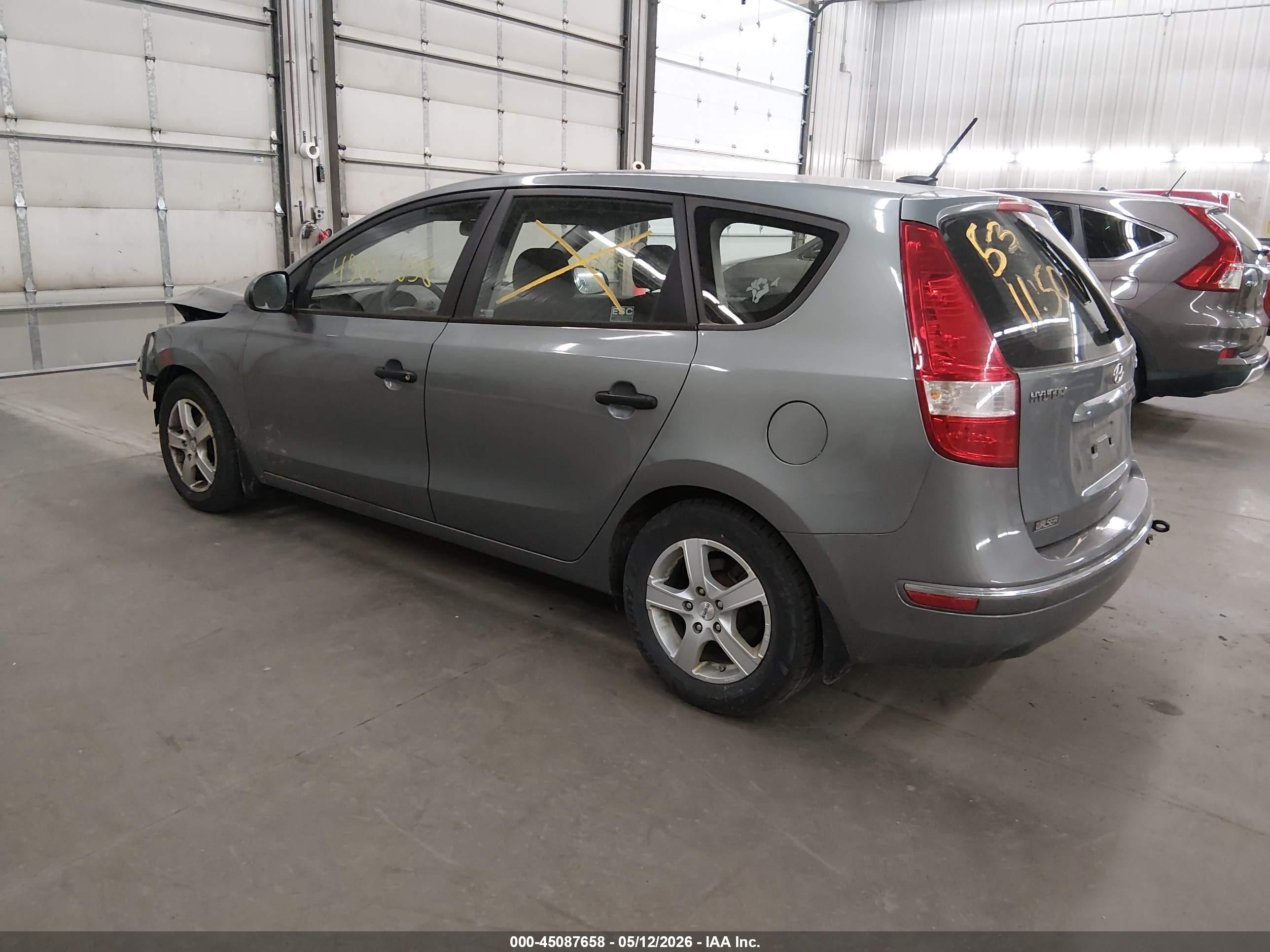 2010 Hyundai Elantra Touring Gls Gray vin: KMHDB8AE8AU052003