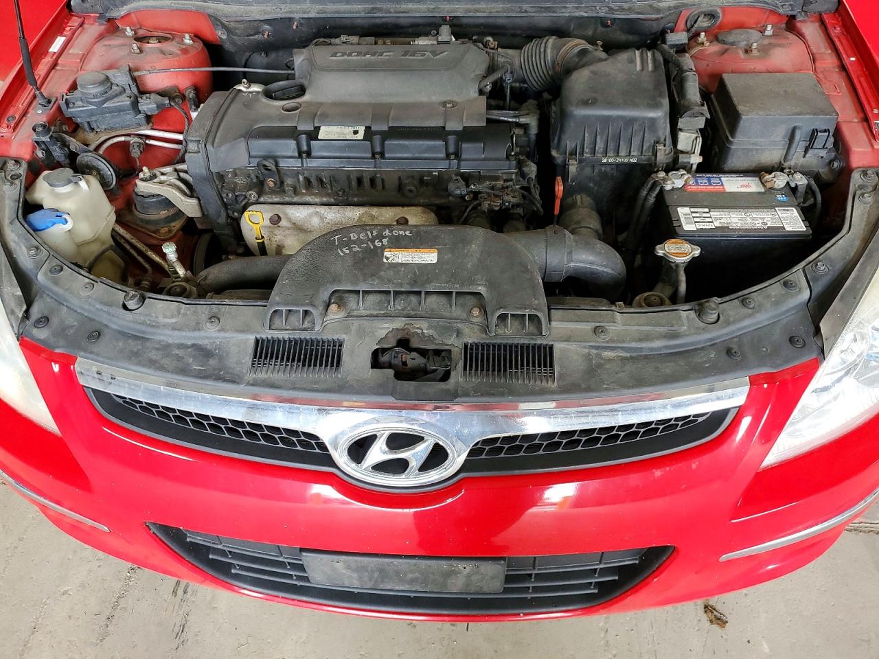 2010 Hyundai Elantra Touring Gls Red vin: KMHDB8AE8AU085633