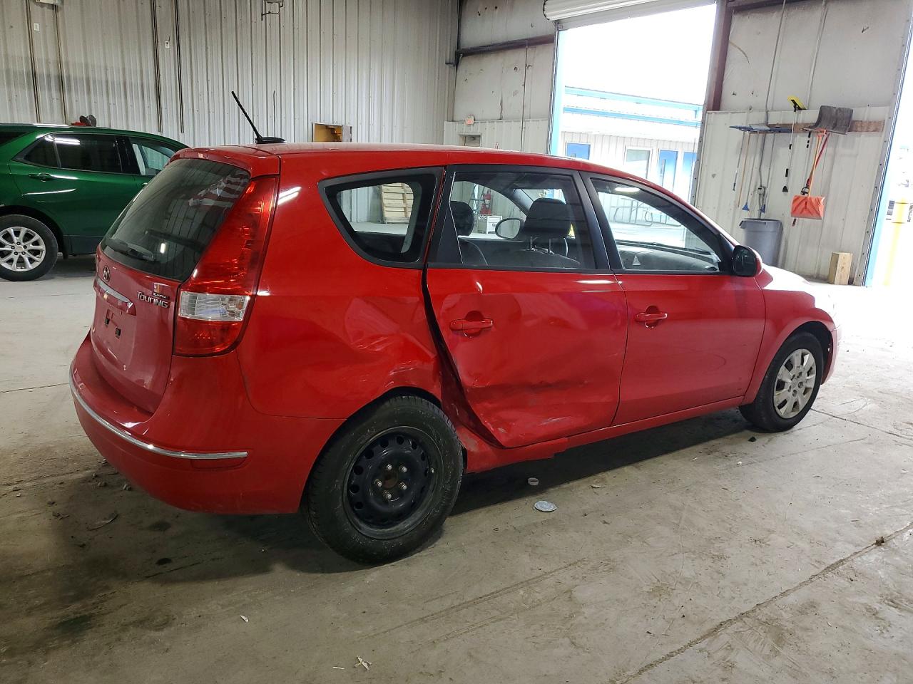 2010 Hyundai Elantra Touring Gls Red vin: KMHDB8AE8AU085633