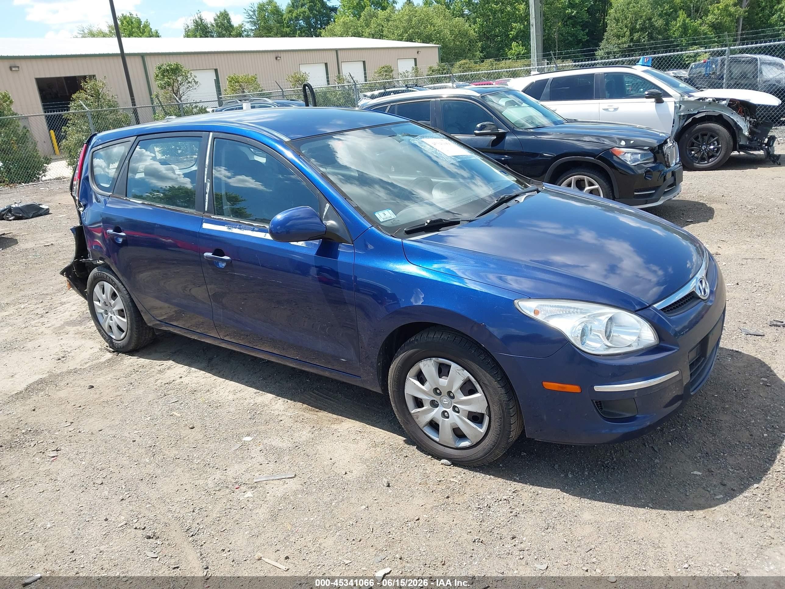 2011 Hyundai Elantra Touring Gls Navy vin: KMHDB8AE9BU097047