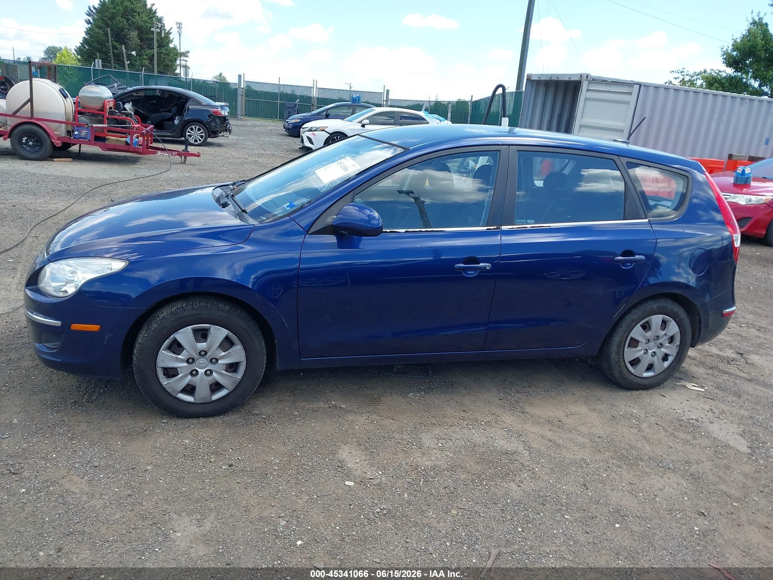 2011 Hyundai Elantra Touring Gls Navy vin: KMHDB8AE9BU097047