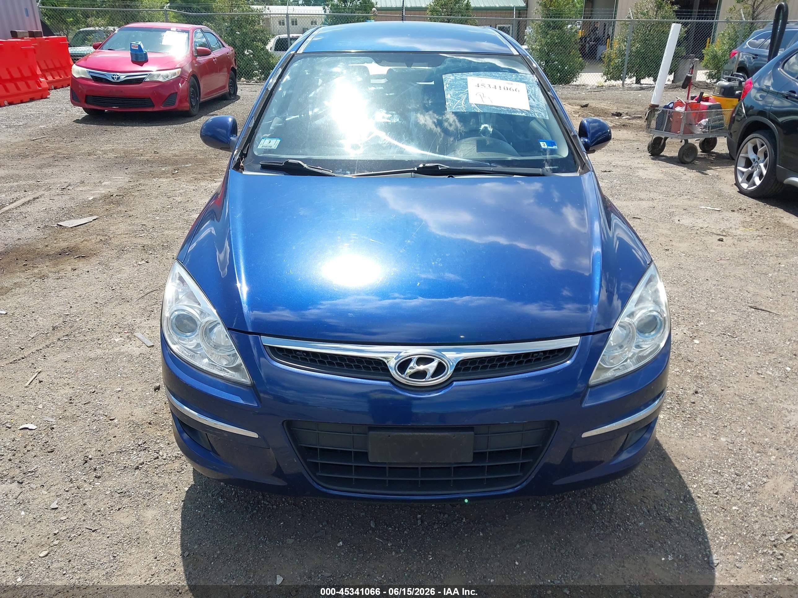 2011 Hyundai Elantra Touring Gls Navy vin: KMHDB8AE9BU097047