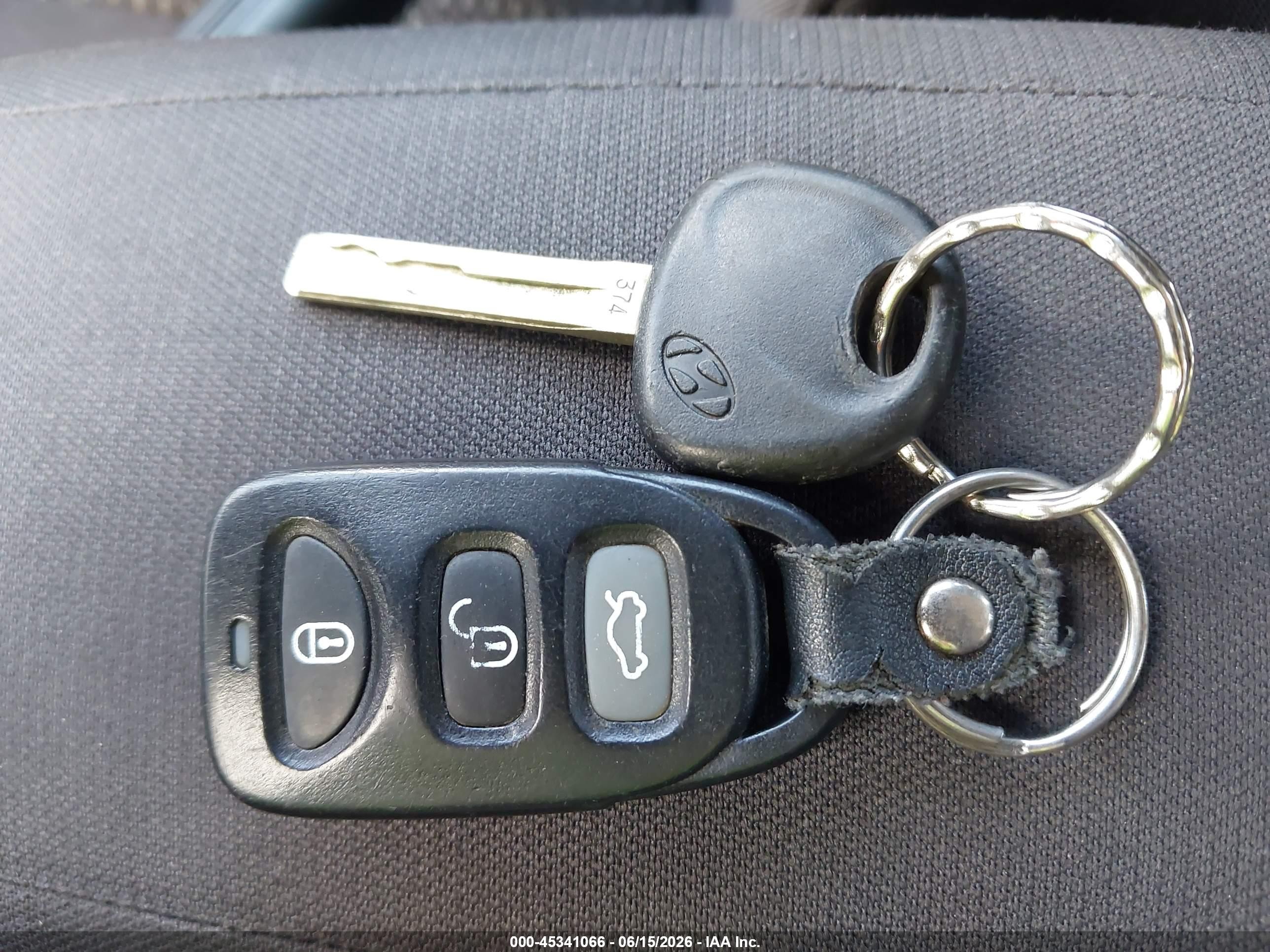 2011 Hyundai Elantra Touring Gls Navy vin: KMHDB8AE9BU097047
