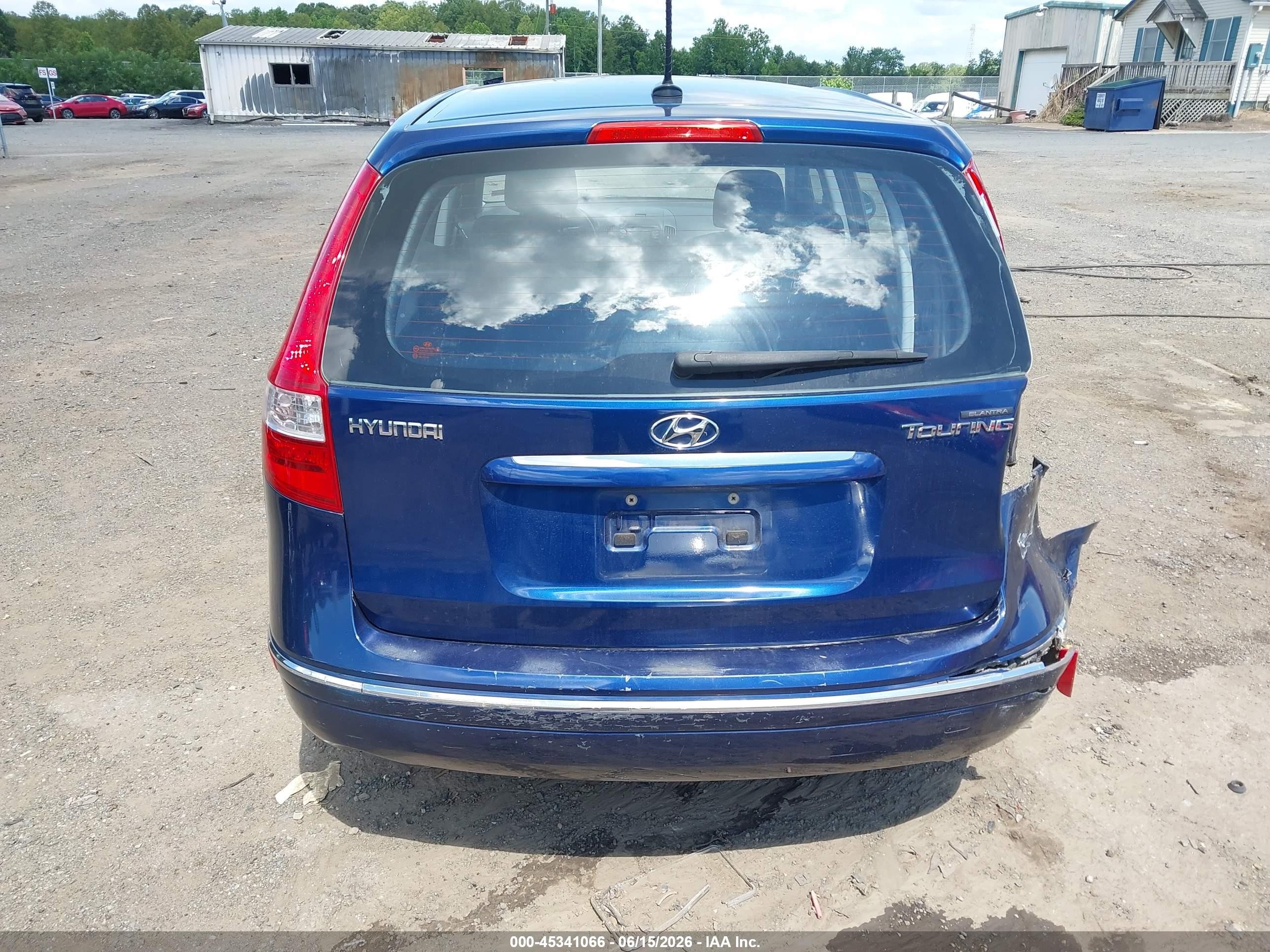 2011 Hyundai Elantra Touring Gls Navy vin: KMHDB8AE9BU097047