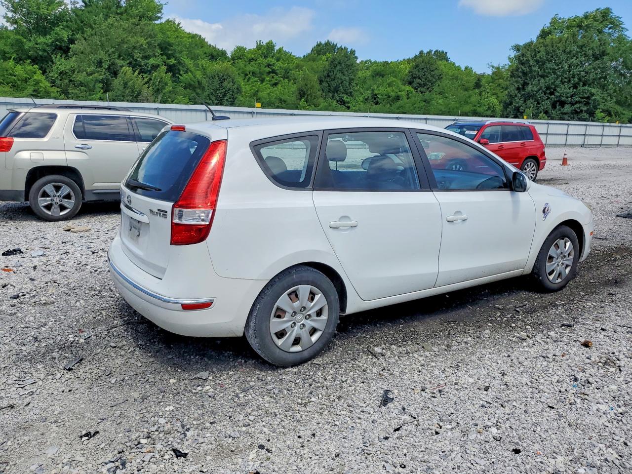 2012 Hyundai Elantra Touring Gls White vin: KMHDB8AE9CU130825