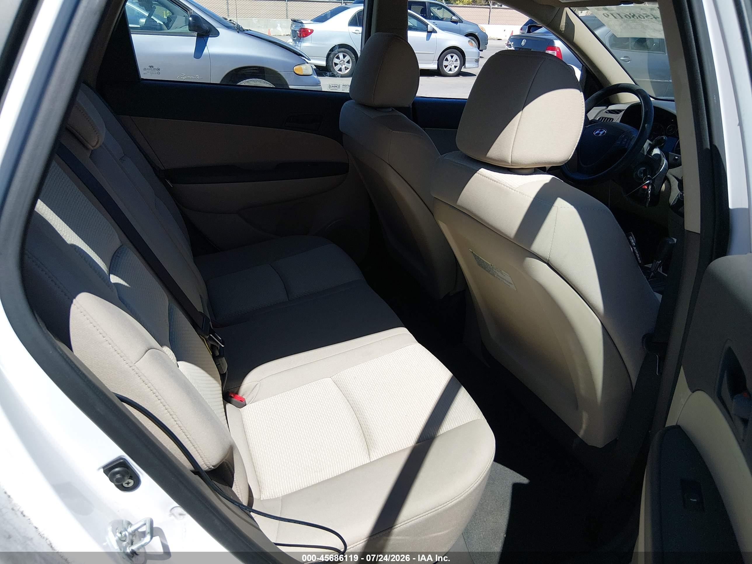 2012 Hyundai Elantra Touring Gls Белый vin: KMHDB8AE9CU158379