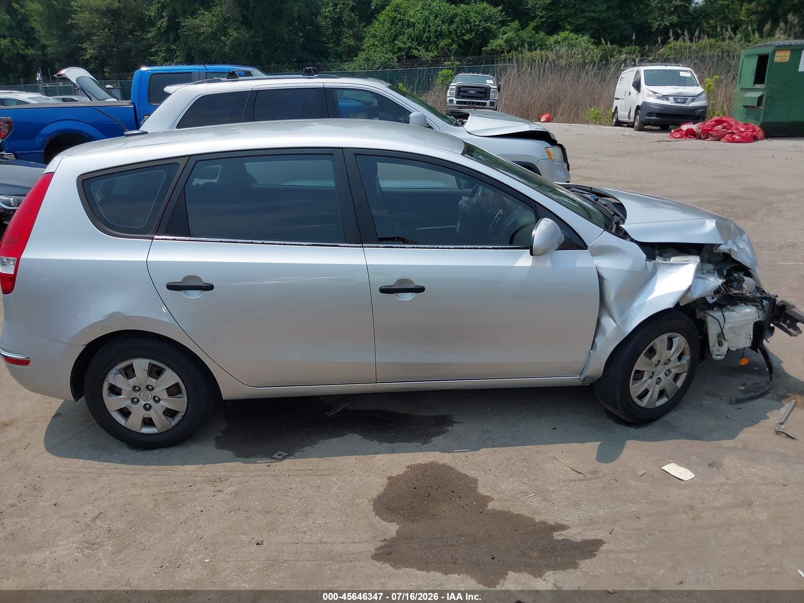 2010 Hyundai Elantra Touring Gls Silver vin: KMHDB8AEXAU054187