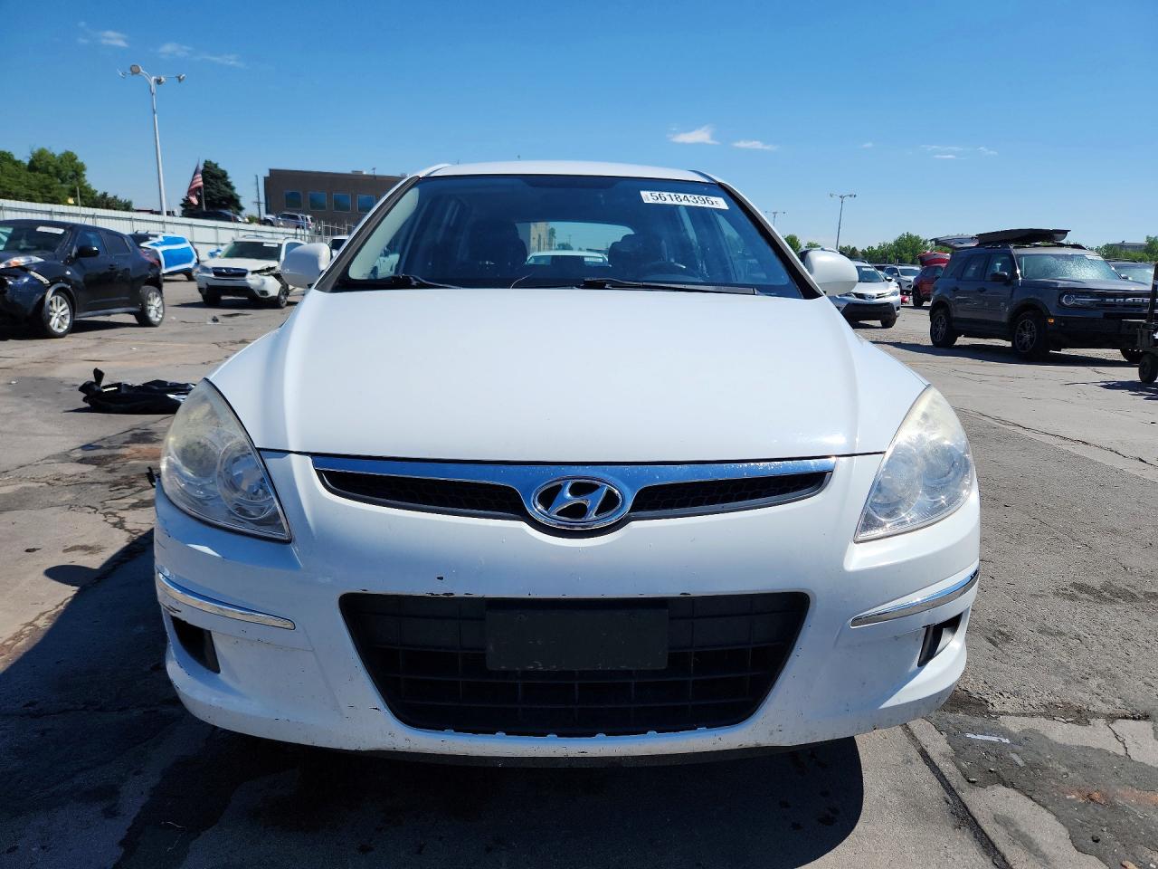 2011 Hyundai Elantra Touring Gls White vin: KMHDB8AEXBU090706