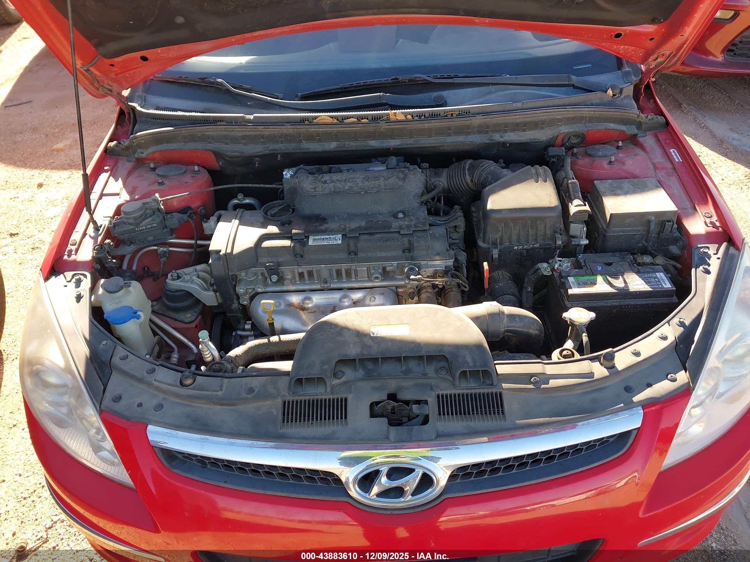 2011 Hyundai Elantra Touring Gls Red vin: KMHDB8AEXBU091015