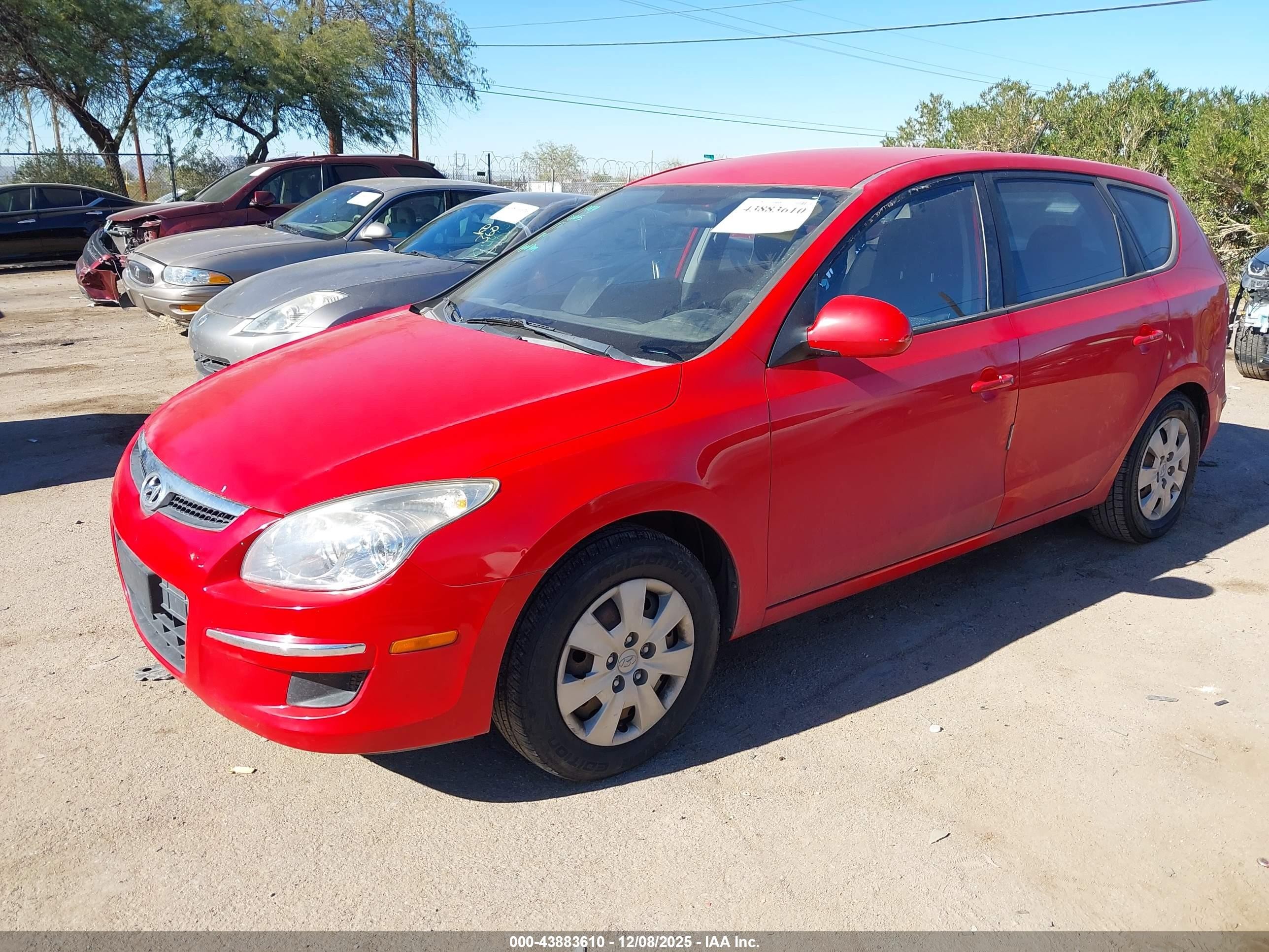 2011 Hyundai Elantra Touring Gls Red vin: KMHDB8AEXBU091015
