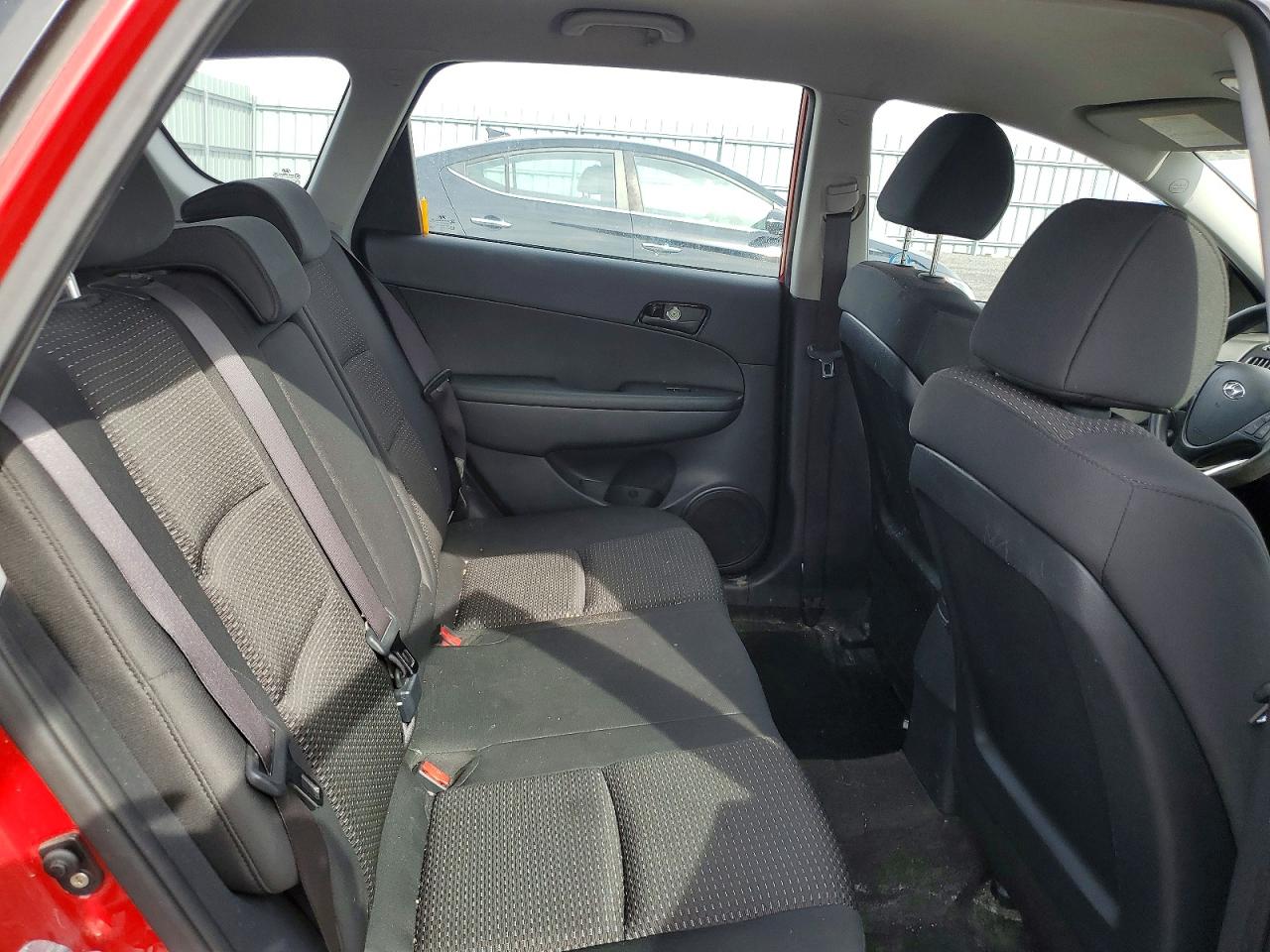 2012 Hyundai Elantra Touring Gls Red vin: KMHDB8AEXCU154017