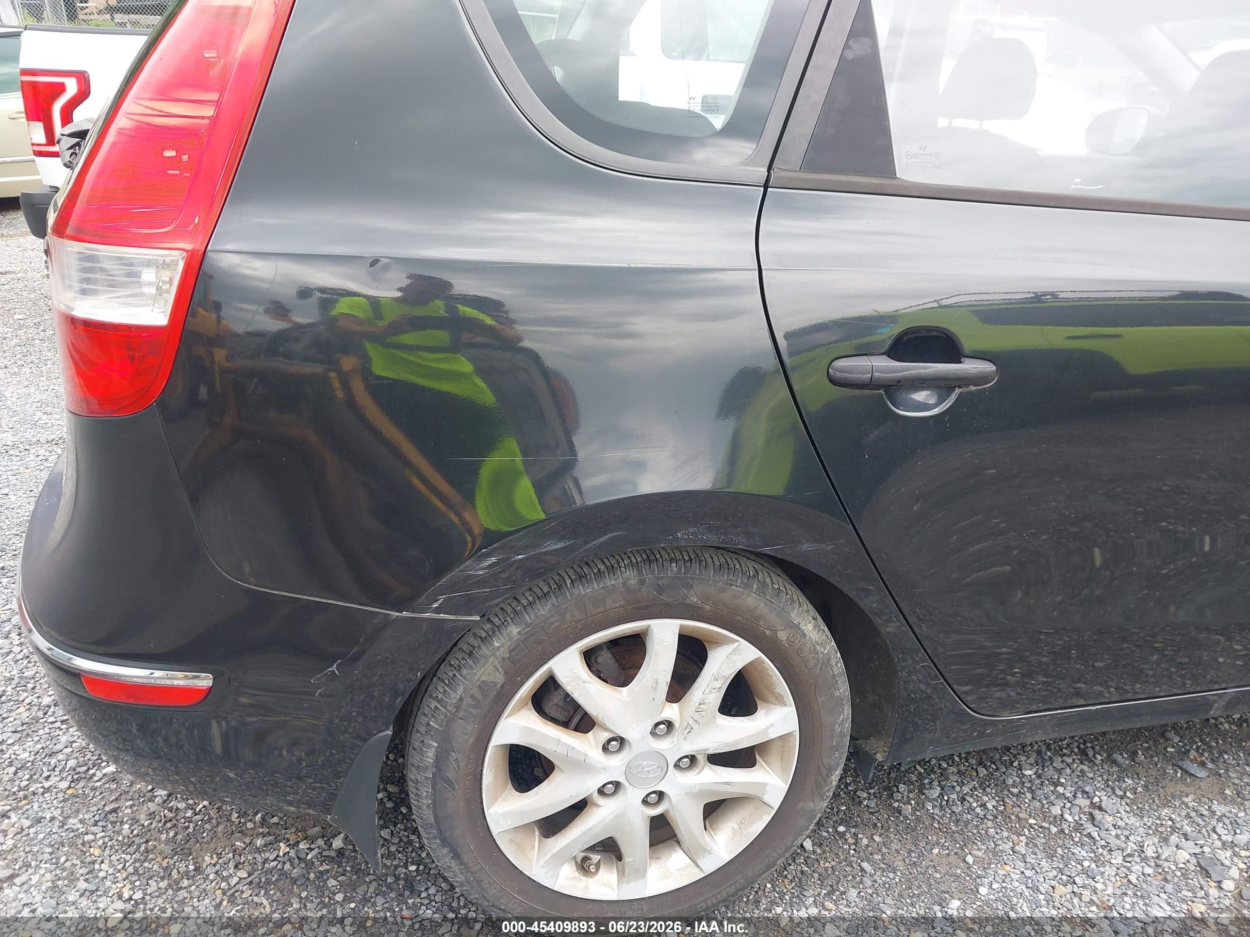 2009 Hyundai Elantra Touring   Черный vin: KMHDC86E09U036654