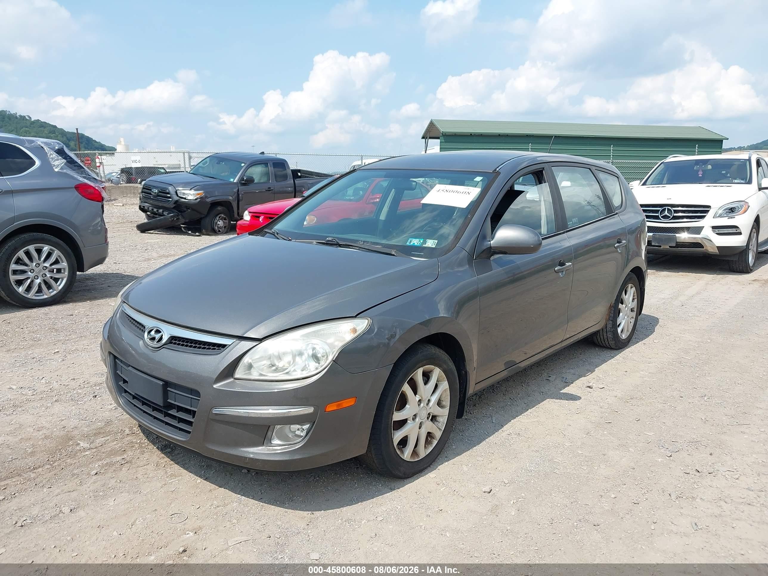 2009 Hyundai Elantra Touring   Gray vin: KMHDC86E19U038994